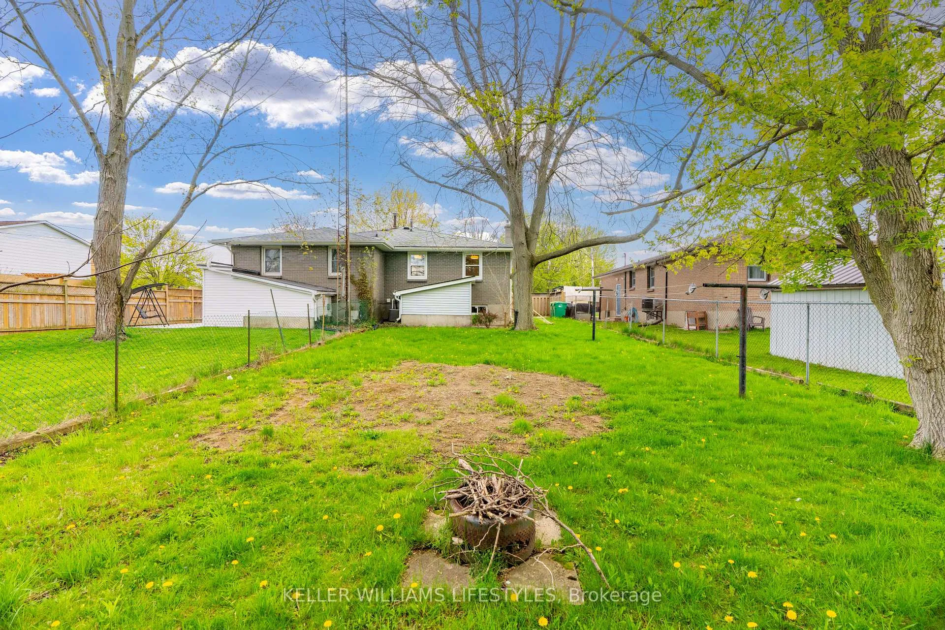 Photo 30 of Unit A, 159 Ewen Avenue, Southwest Middlesex, Glencoe — HOMEH