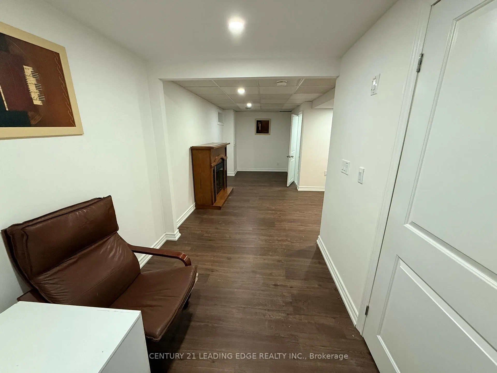 Photo 4 of Unit Lower, 532 Grandview Street S, Oshawa, Donevan — HOMEH