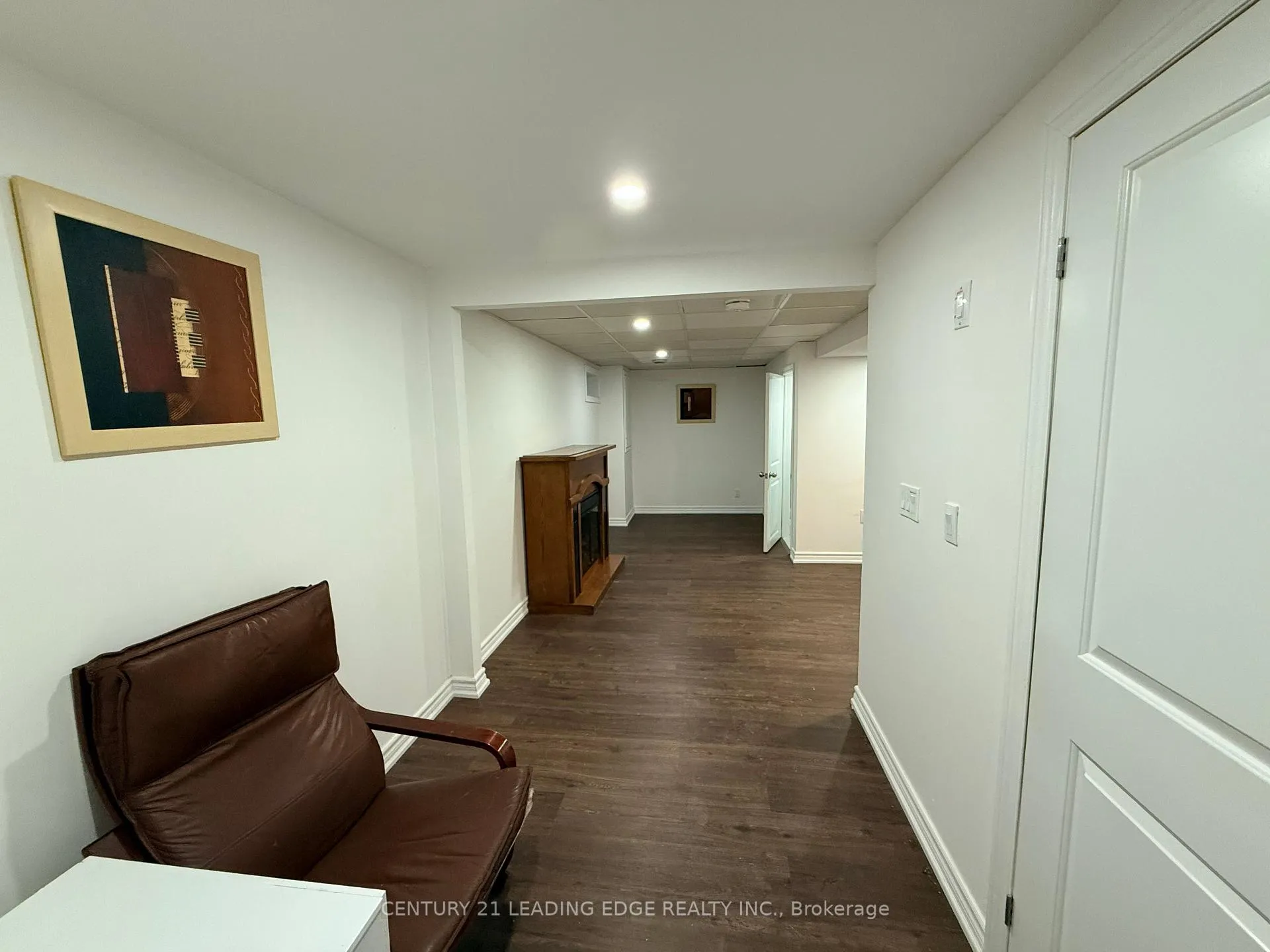 Photo 5 of Unit Lower, 532 Grandview Street S, Oshawa, Donevan — HOMEH