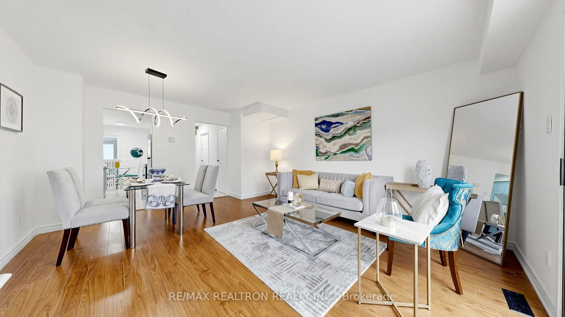 Photo 2 of 58 Glanvil Crescent, Scarborough, Malvern — HOMEH