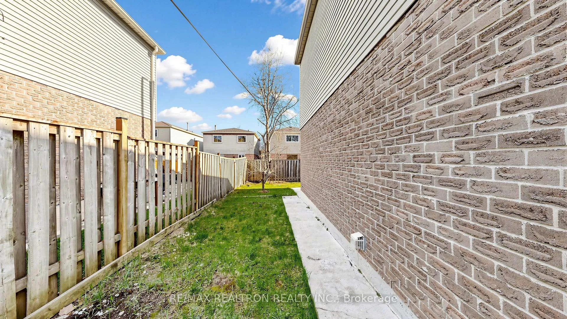 Photo 43 of 58 Glanvil Crescent, Scarborough, Malvern — HOMEH