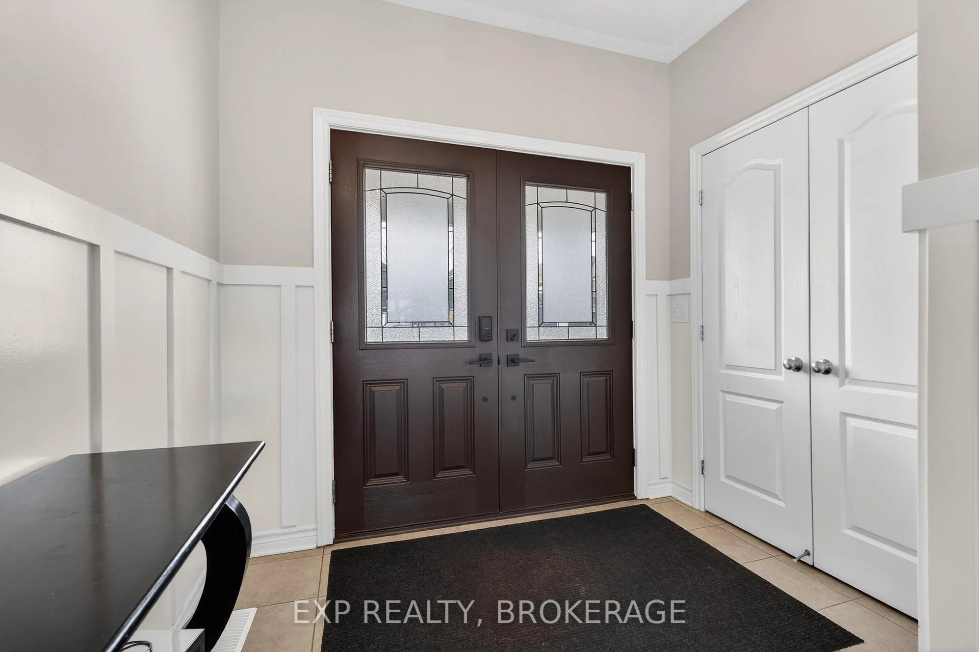 Photo 3 of 1140 Escala Crescent, Kingston, City Northwest — HOMEH