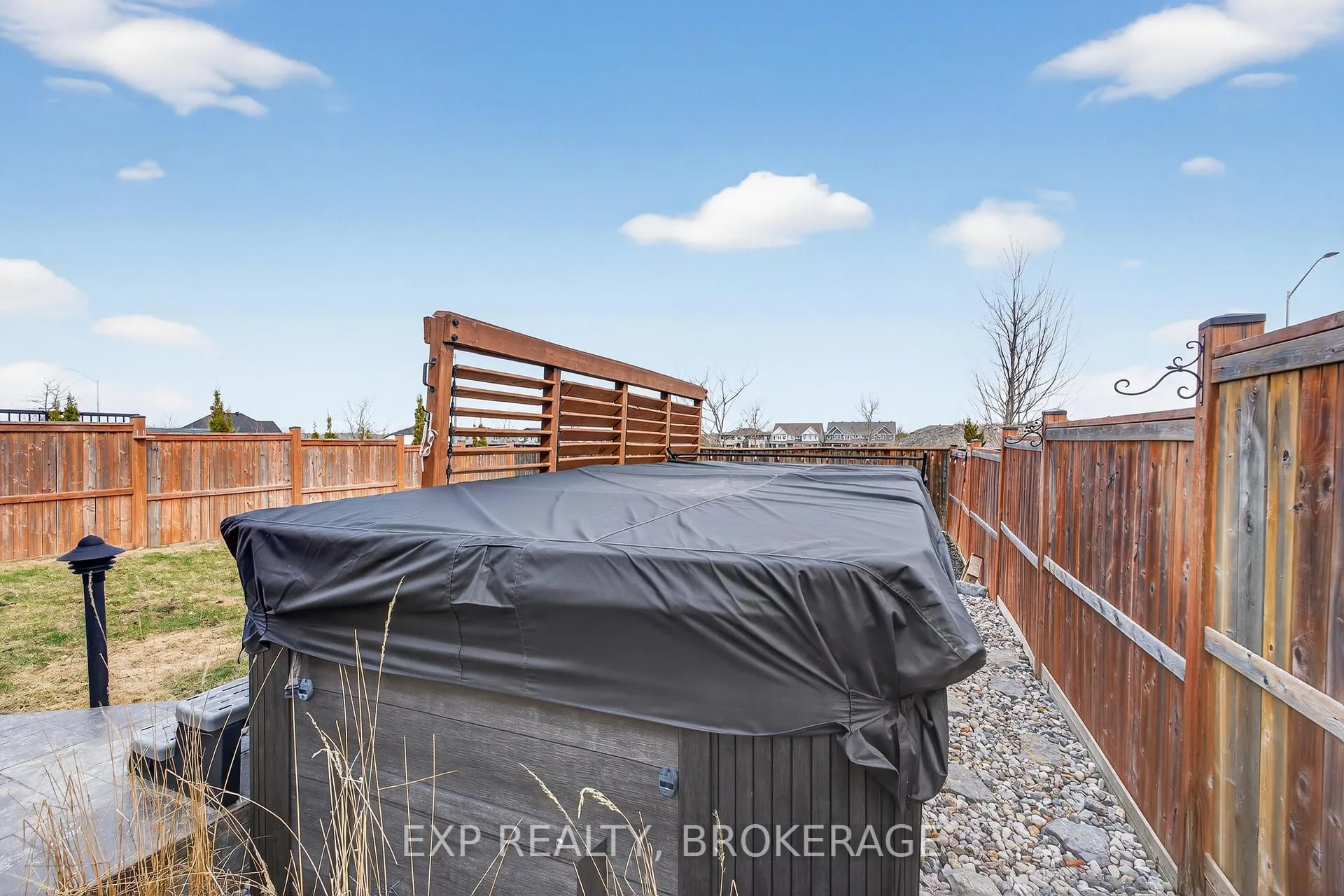 Photo 44 of 1140 Escala Crescent, Kingston, City Northwest — HOMEH