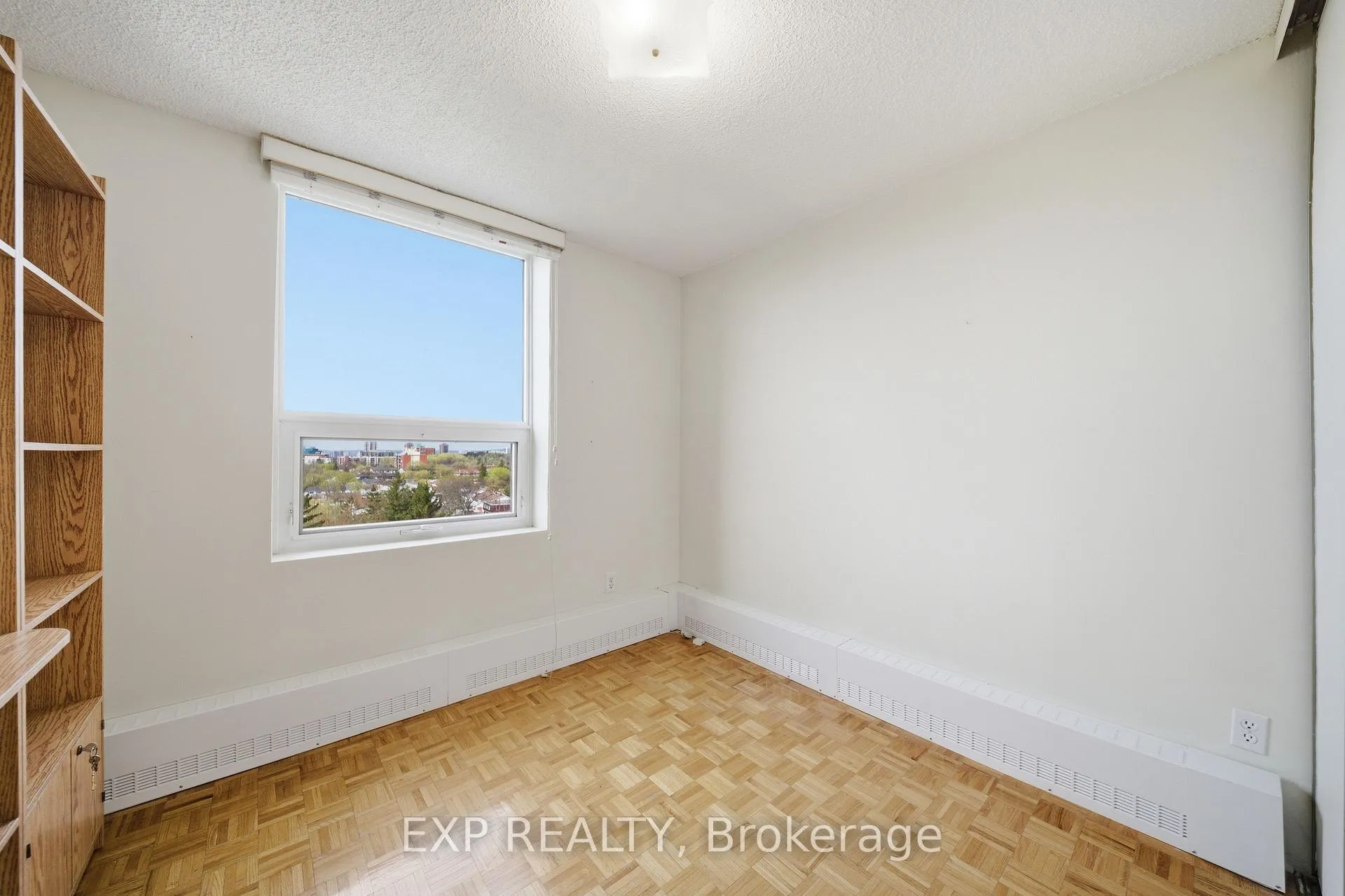 Photo 18 of Unit 1004, 665 Bathgate Drive, Ottawa, Carson Meadows — HOMEH