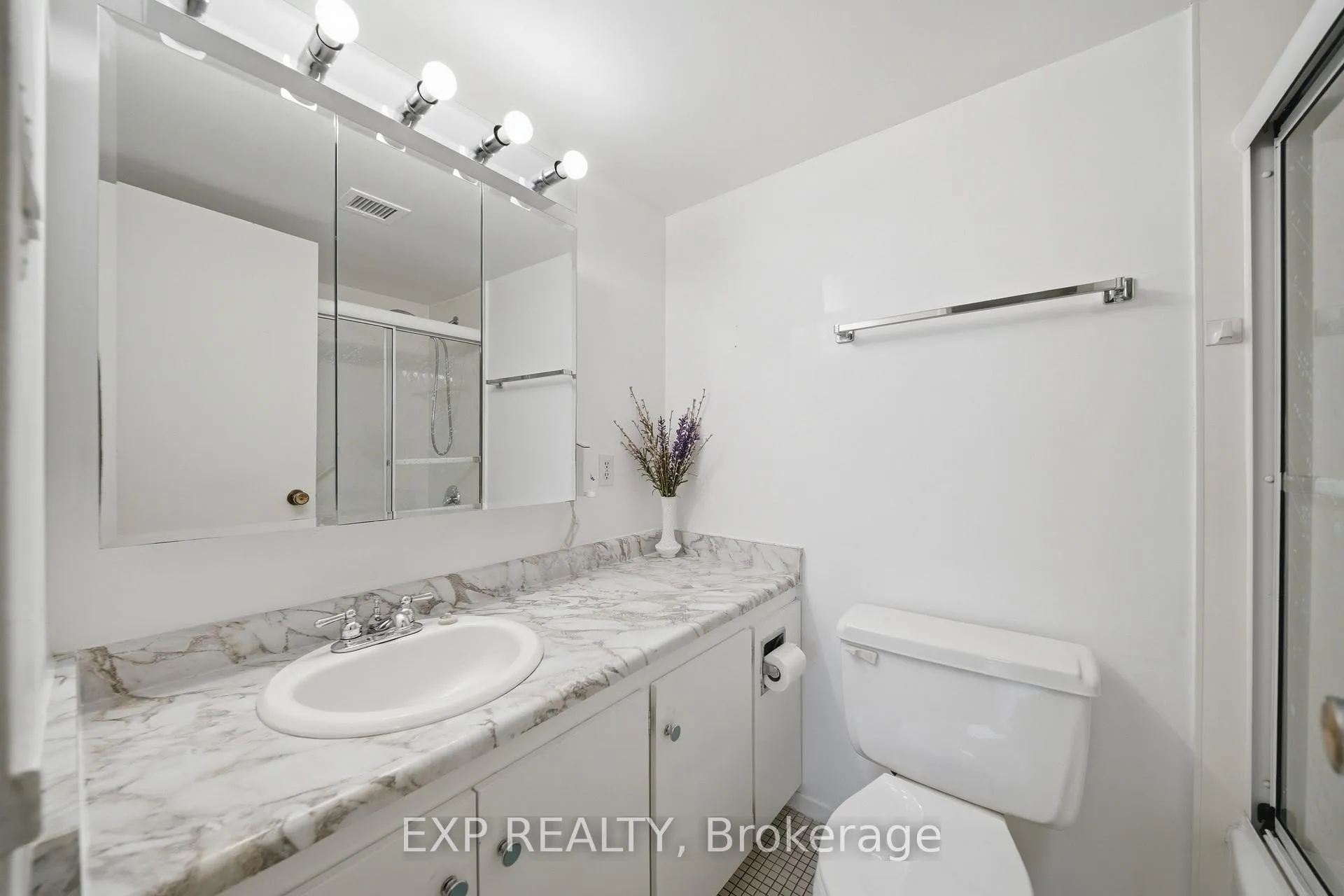 Photo 19 of Unit 1004, 665 Bathgate Drive, Ottawa, Carson Meadows — HOMEH