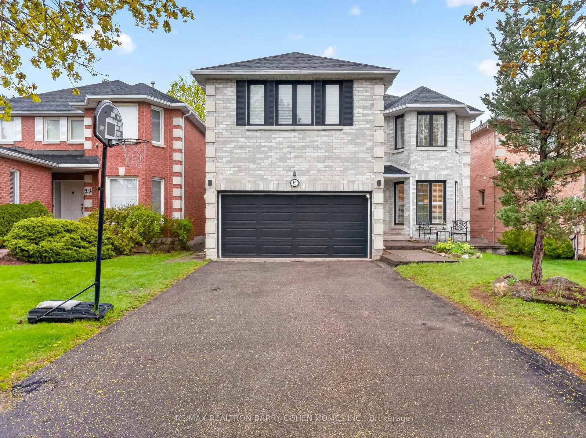 Front of 19 Arvida Drive