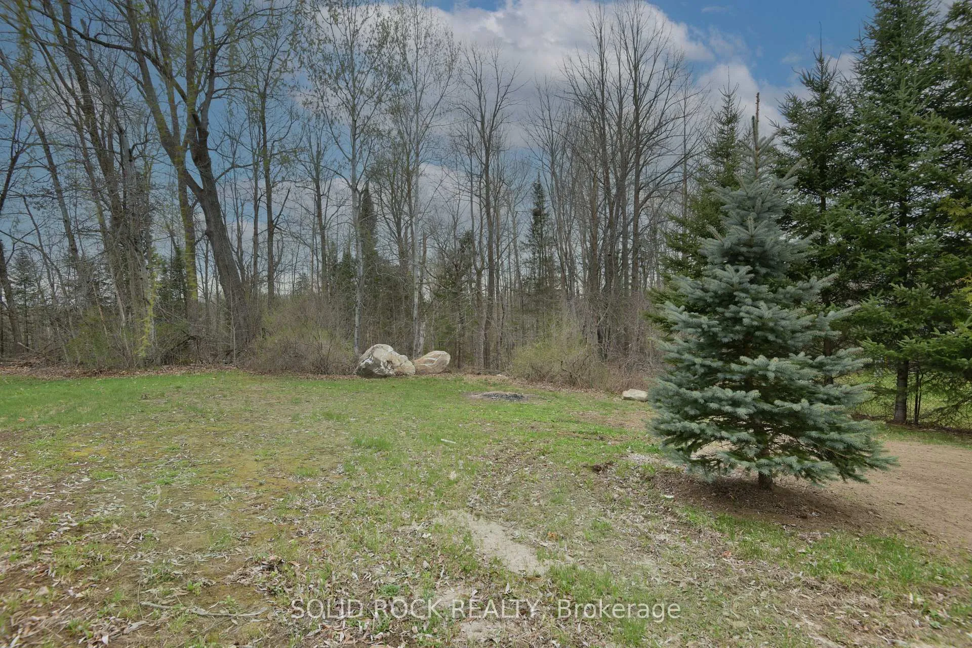Photo 34 of 522 Heather Place, Whitewater Region, Whitewater Region — HOMEH