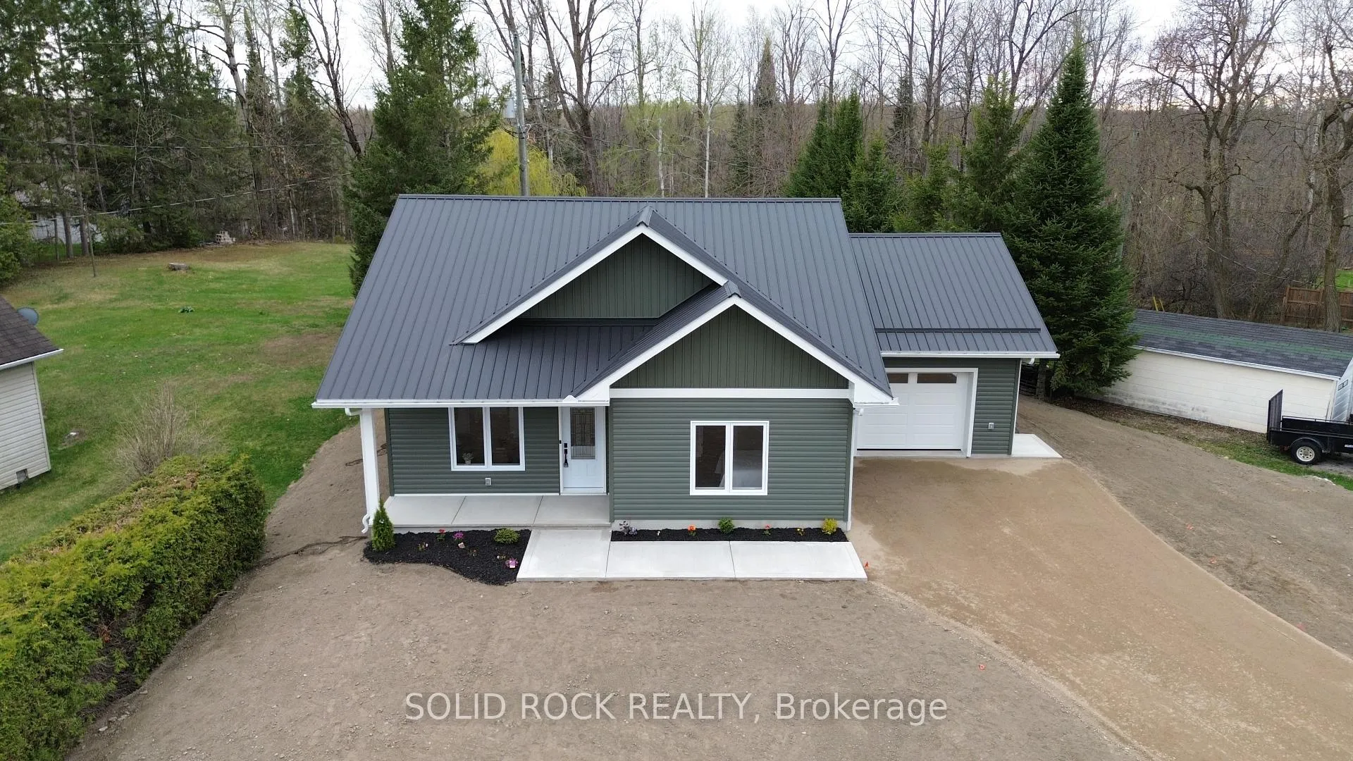 Photo 35 of 522 Heather Place, Whitewater Region, Whitewater Region — HOMEH