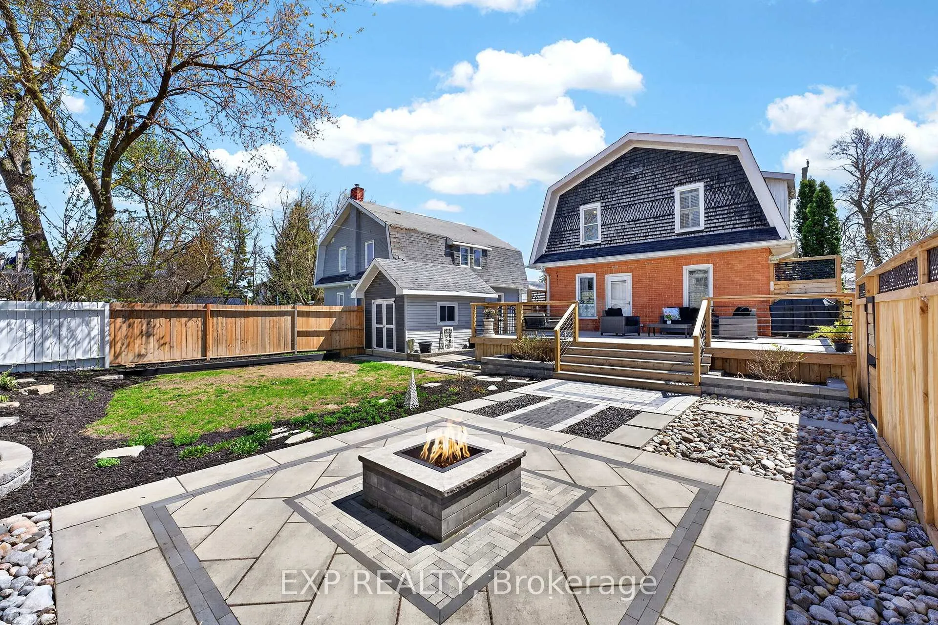 Photo 25 of 16 Burton Street, Belleville, Belleville Ward — HOMEH