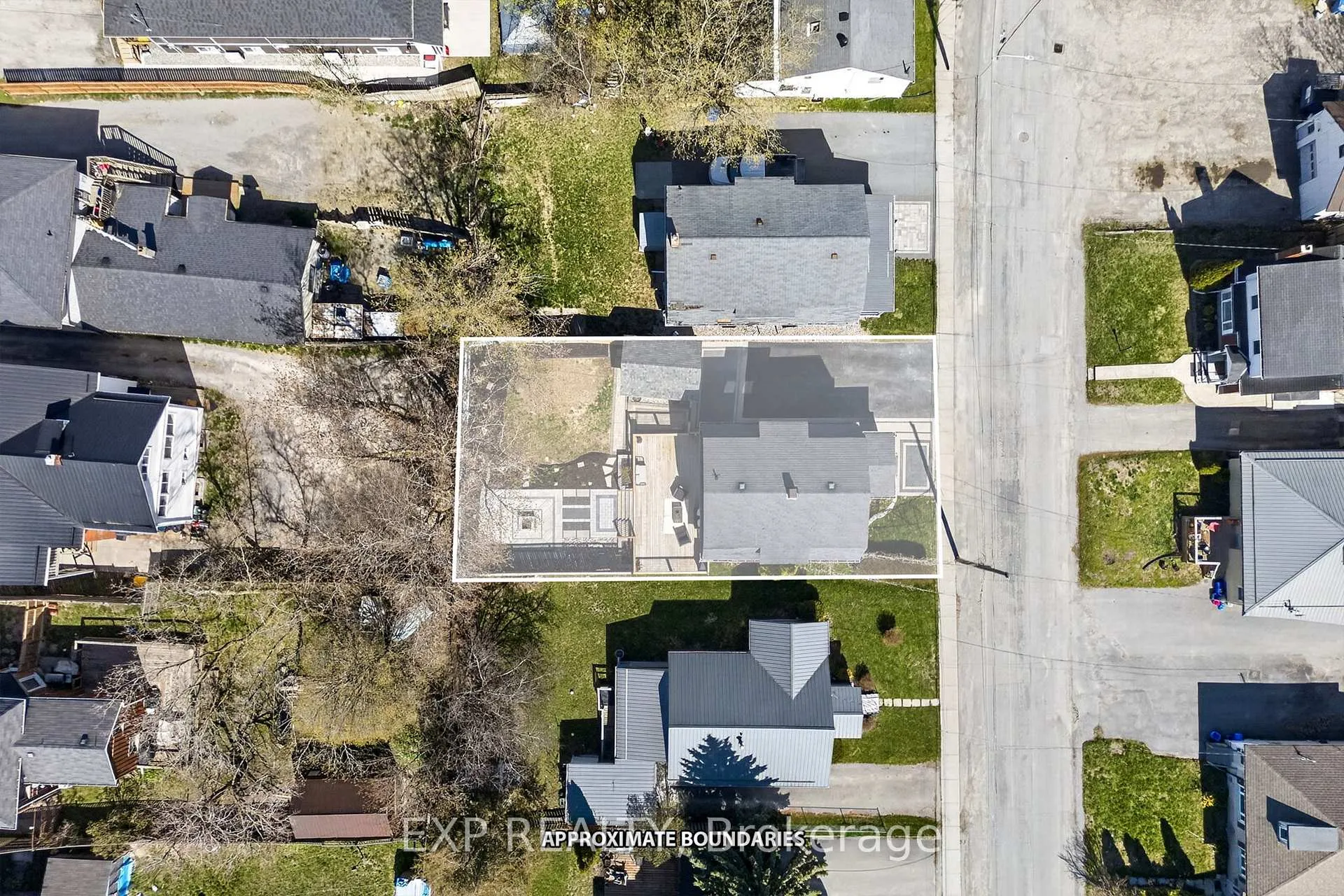 Photo 31 of 16 Burton Street, Belleville, Belleville Ward — HOMEH