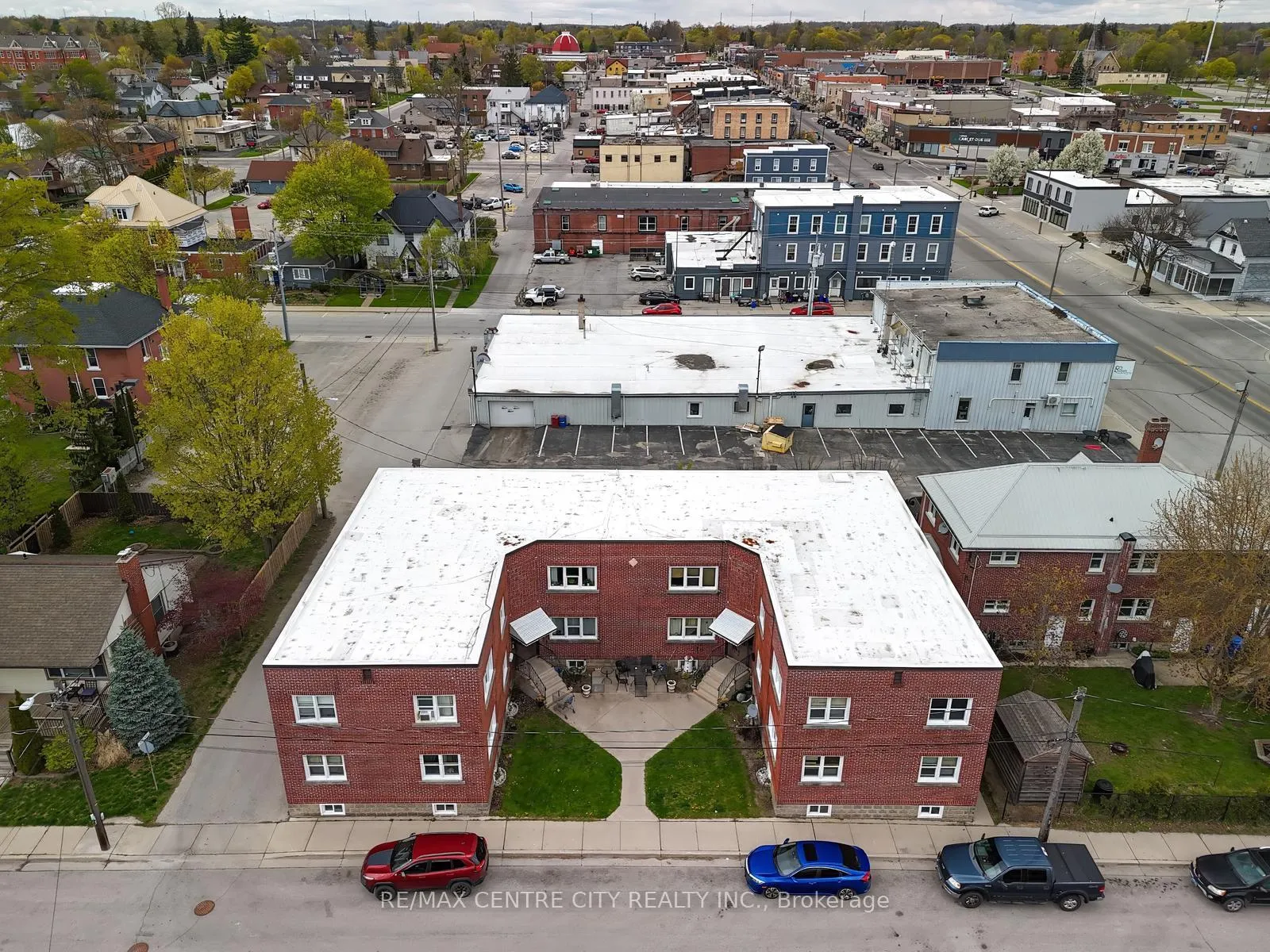 Photo 1 of 4 Prospect Street, Tillsonburg — HOMEH