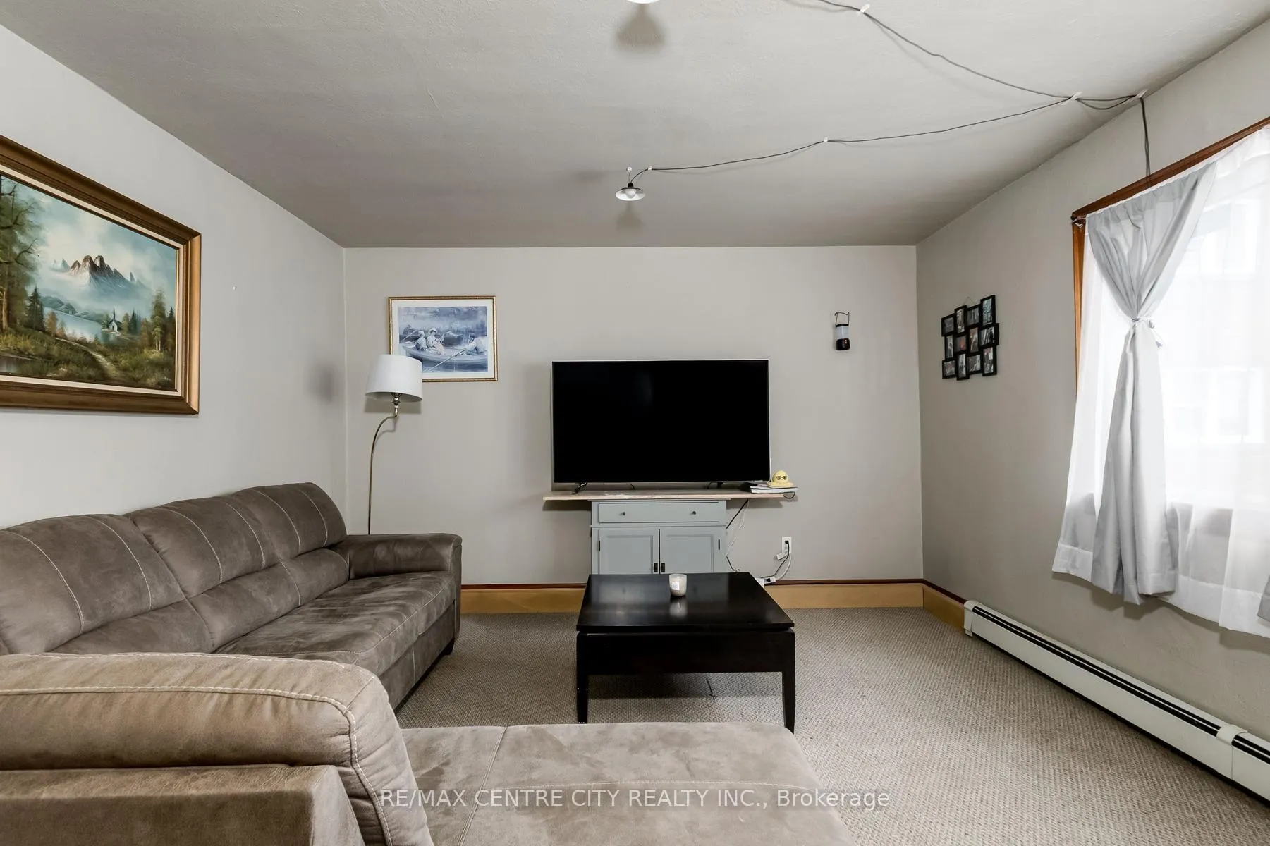 Photo 9 of 4 Prospect Street, Tillsonburg — HOMEH