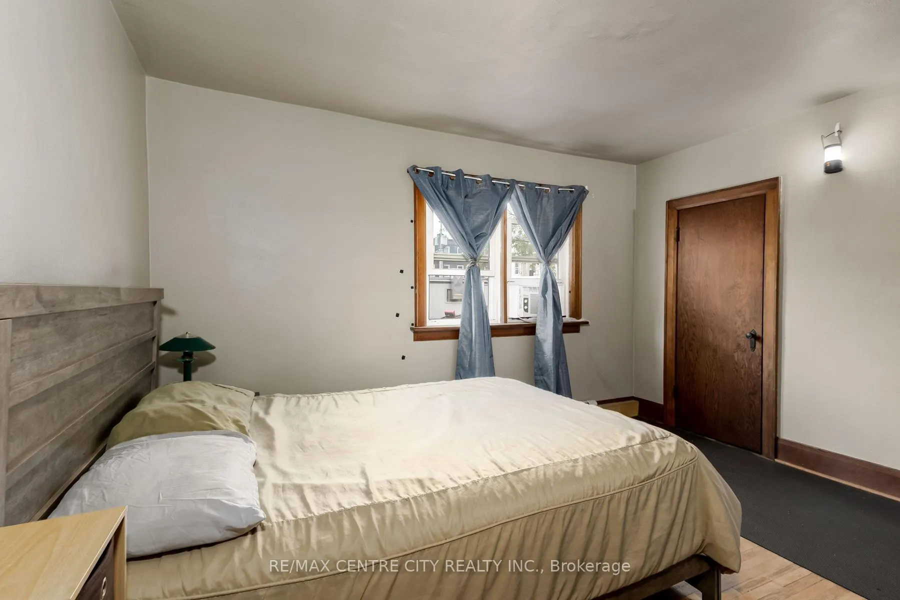 Photo 14 of 4 Prospect Street, Tillsonburg — HOMEH
