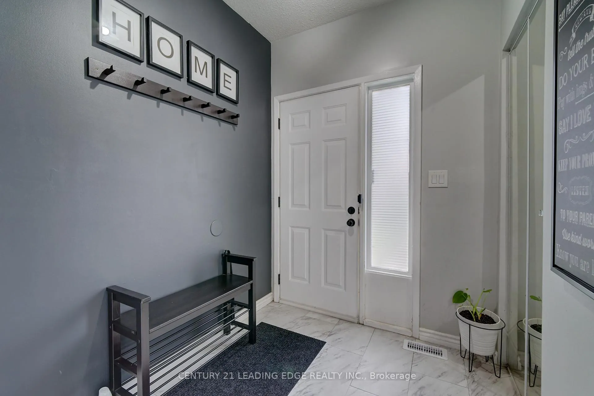 Photo 2 of Unit 8, 85 Albright Road, Hamilton, Vincent — HOMEH