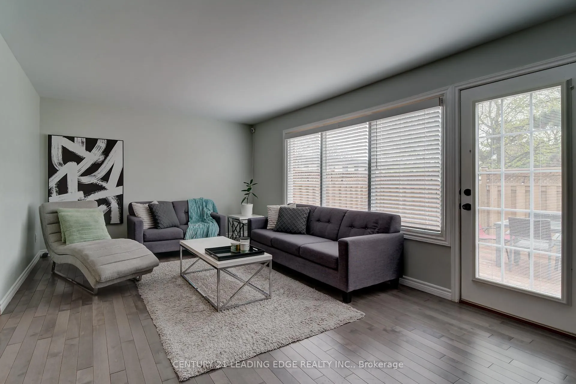 Photo 5 of Unit 8, 85 Albright Road, Hamilton, Vincent — HOMEH