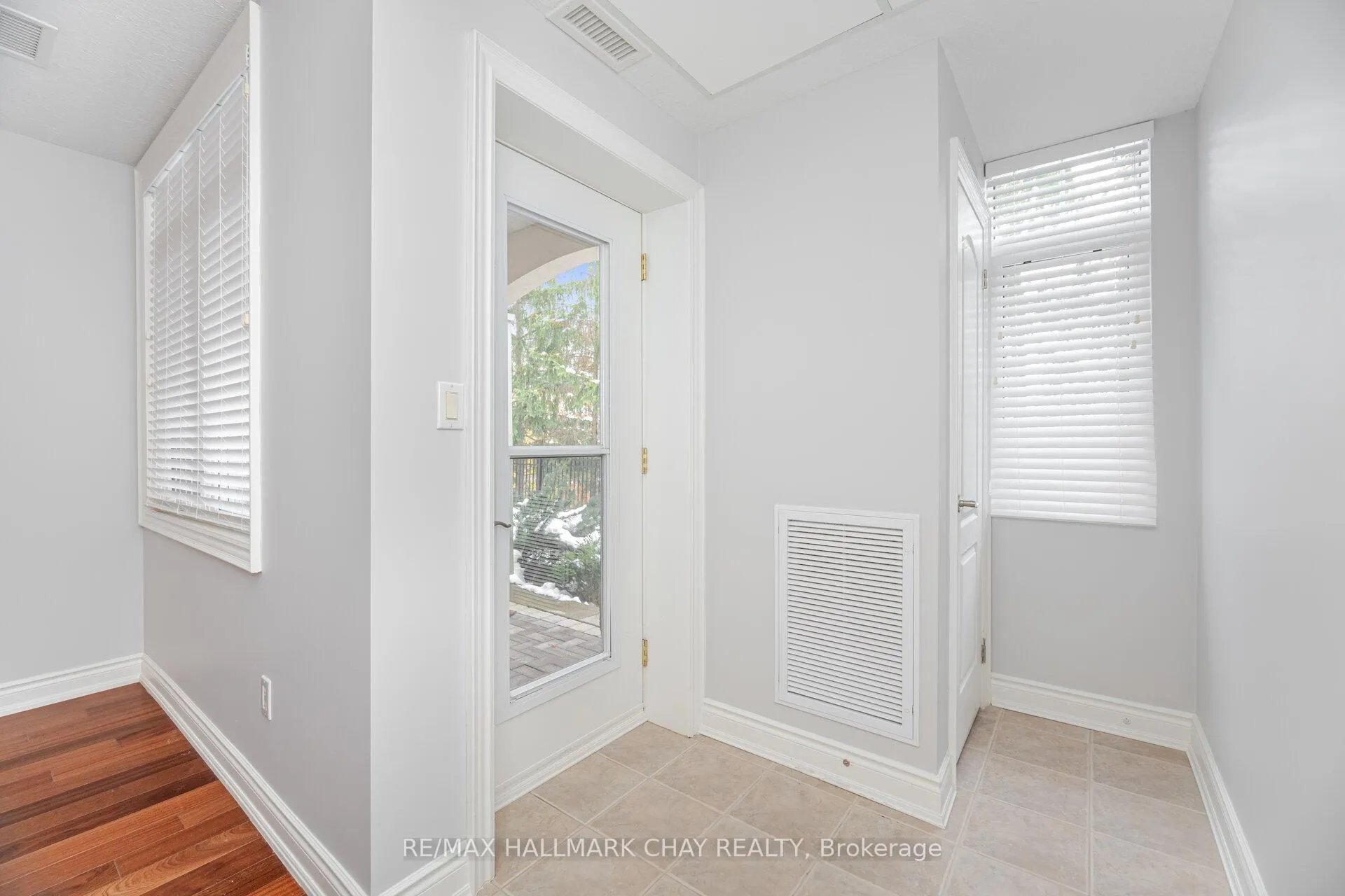 Photo 25 of Unit 105, 78 Sunset Boulevard, New Tecumseth, Alliston — HOMEH