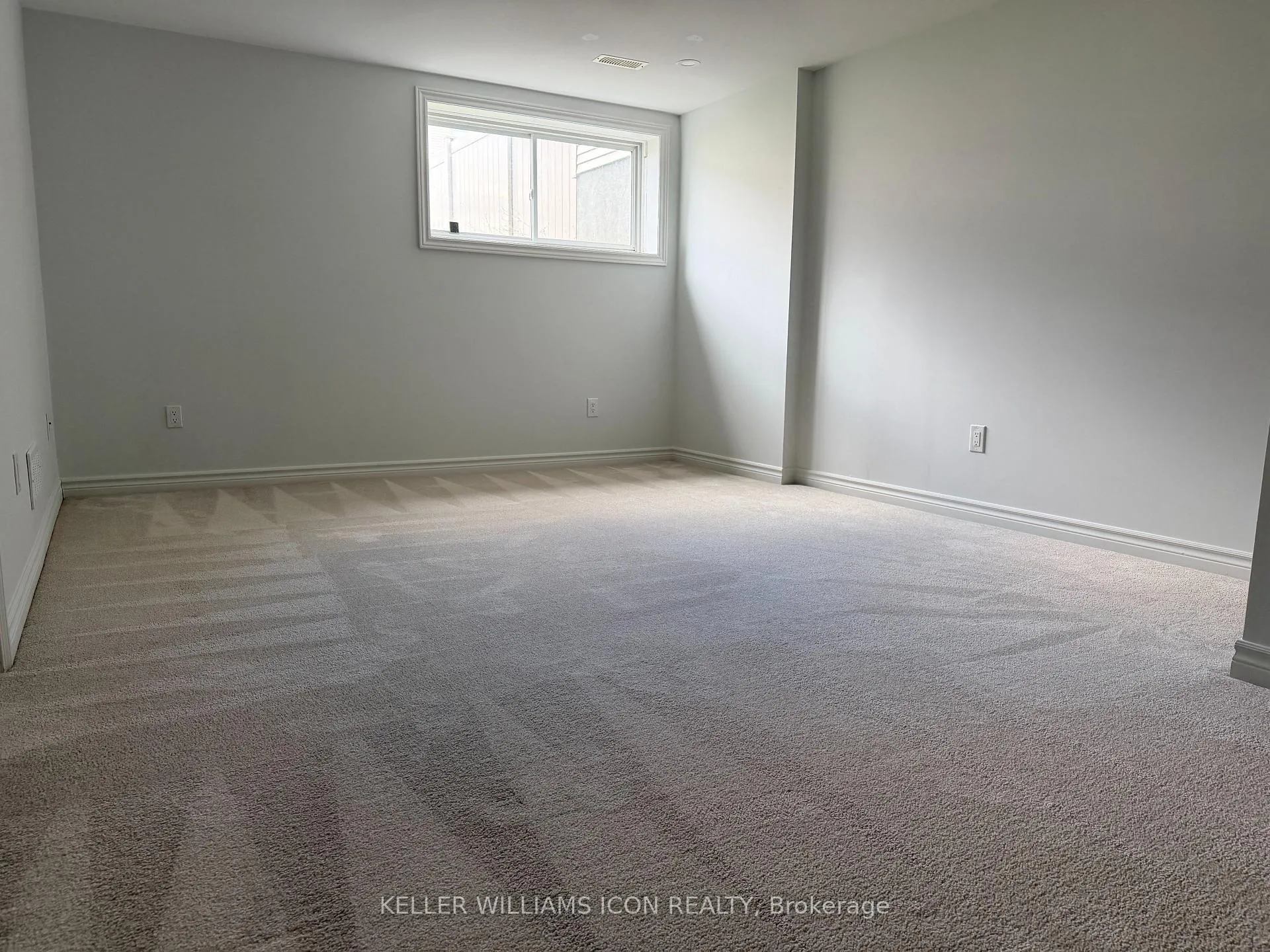 Photo 15 of 701 Capricorn Circle, Ottawa, Riverside South/Gloucester Glen — HOMEH