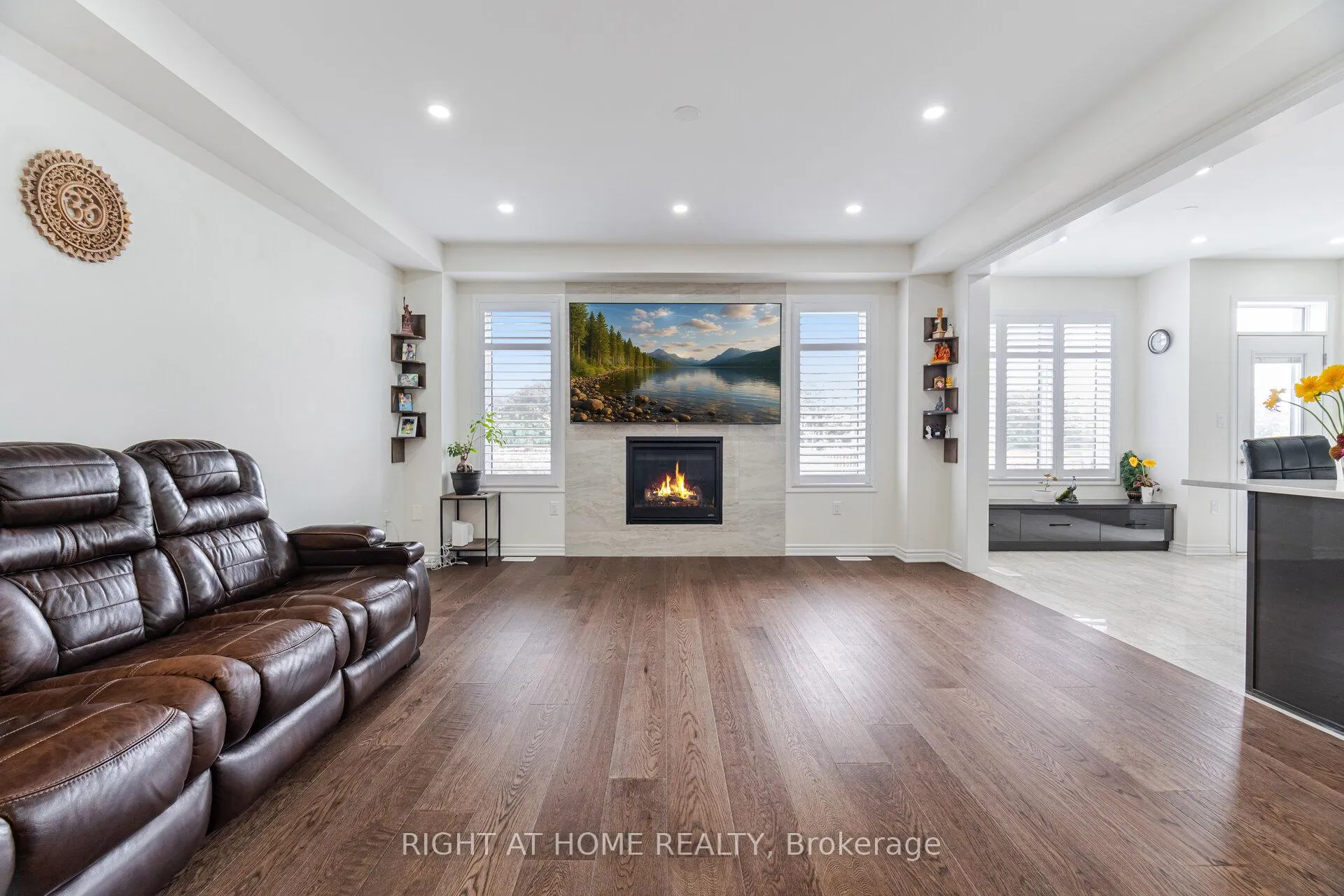 Photo 8 of 3281 Turnstone Boulevard, Pickering, Rural Pickering — HOMEH