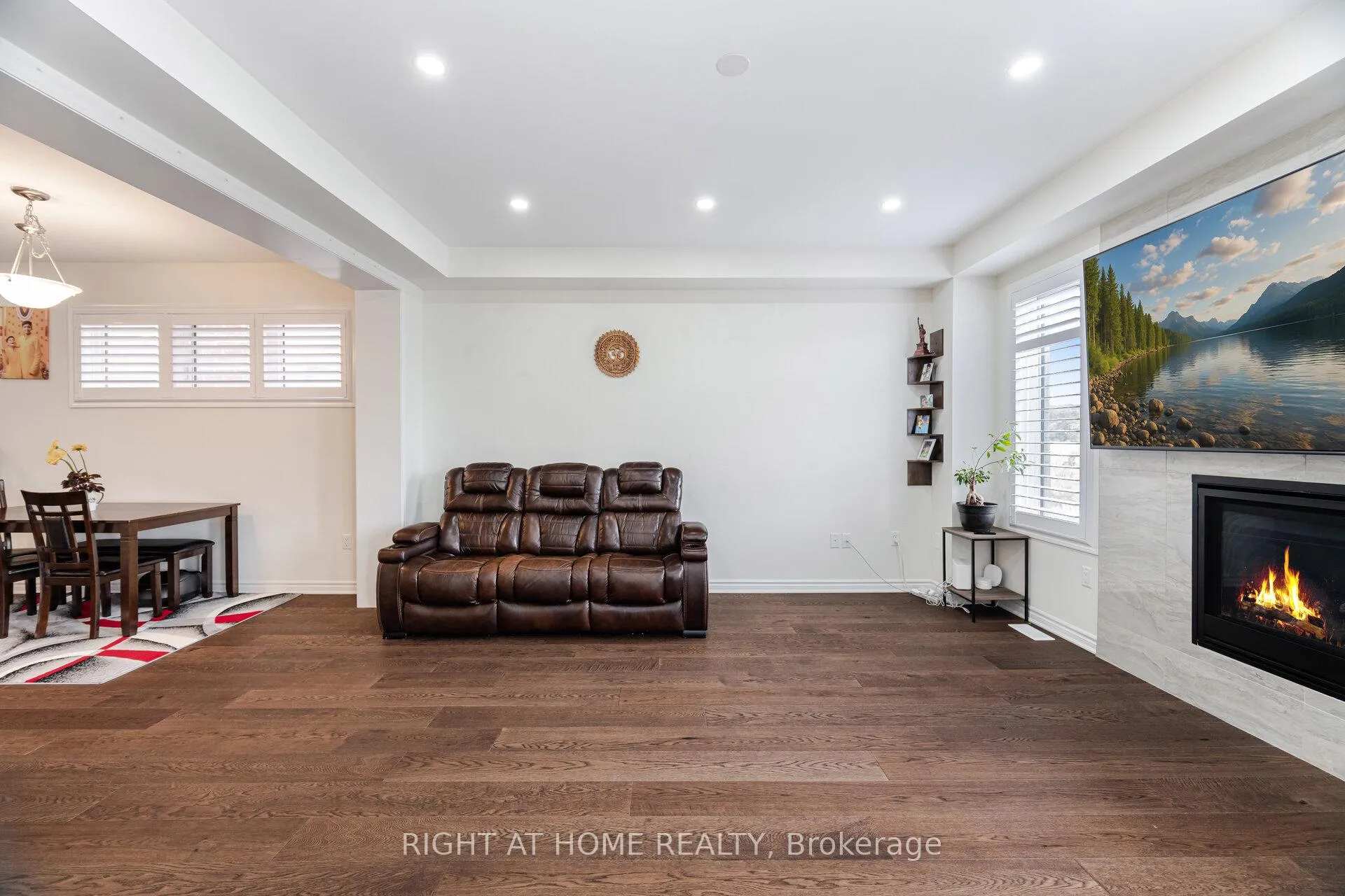 Photo 9 of 3281 Turnstone Boulevard, Pickering, Rural Pickering — HOMEH