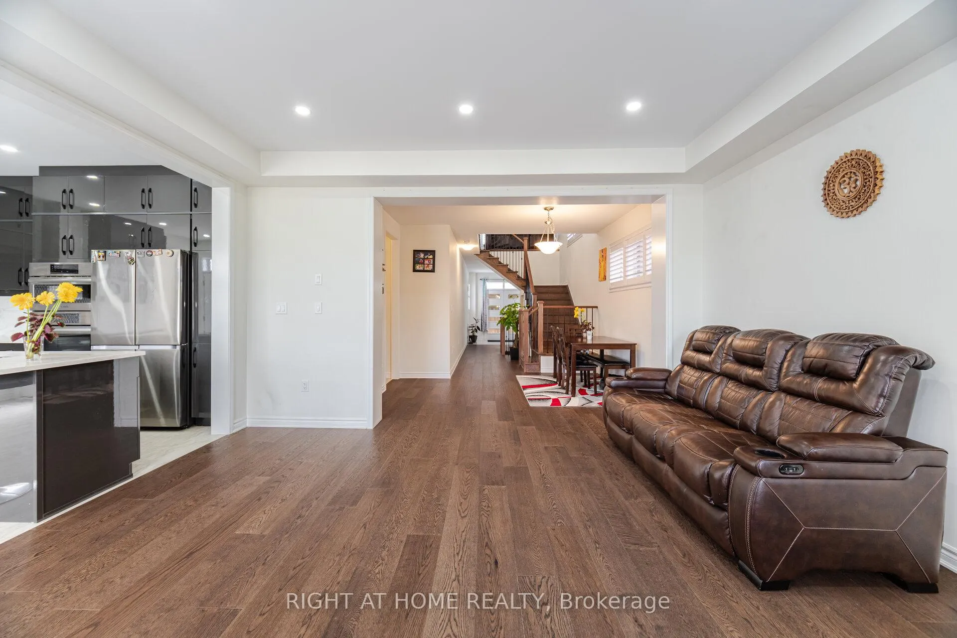 Photo 11 of 3281 Turnstone Boulevard, Pickering, Rural Pickering — HOMEH