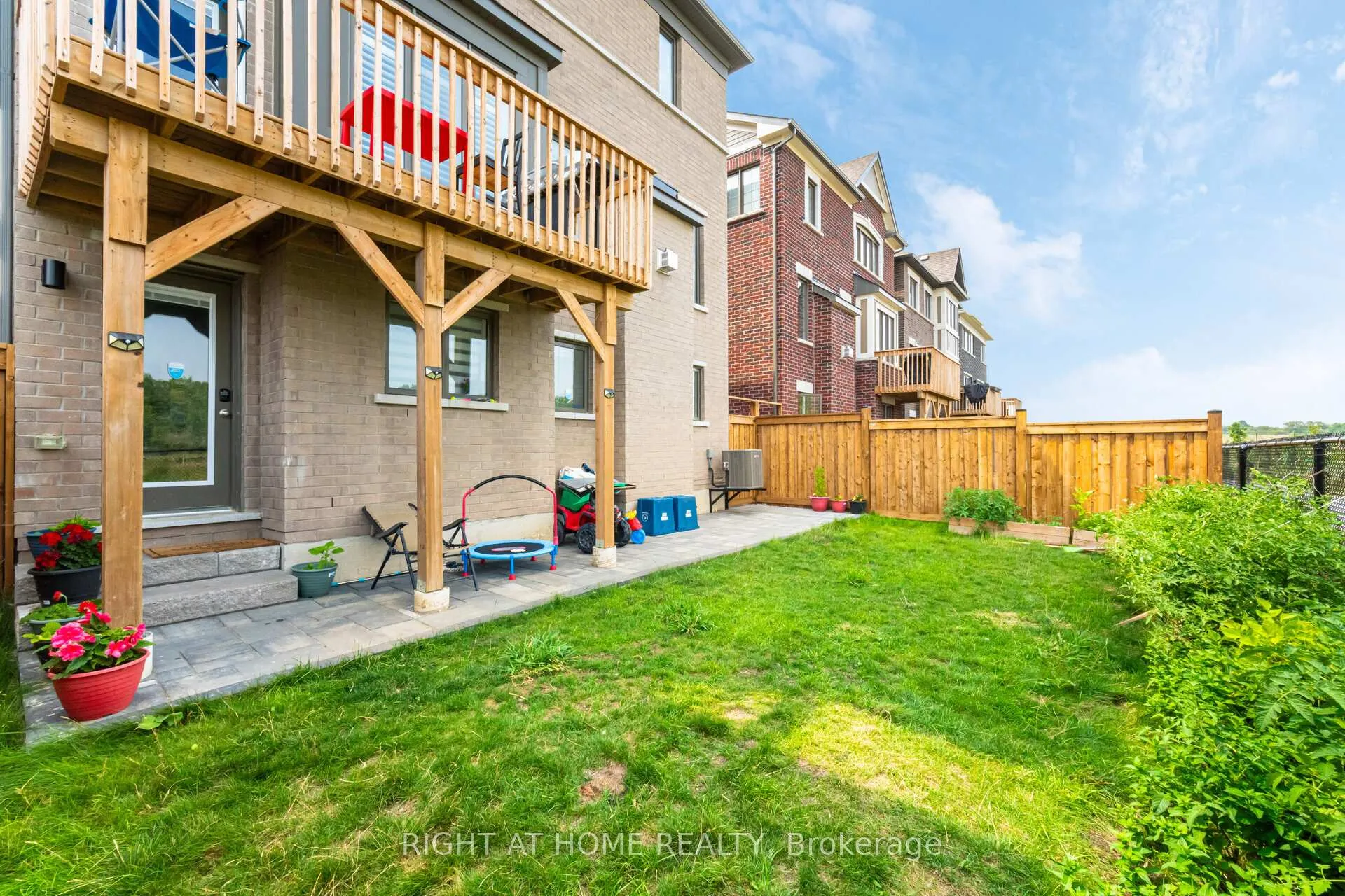 Photo 48 of 3281 Turnstone Boulevard, Pickering, Rural Pickering — HOMEH
