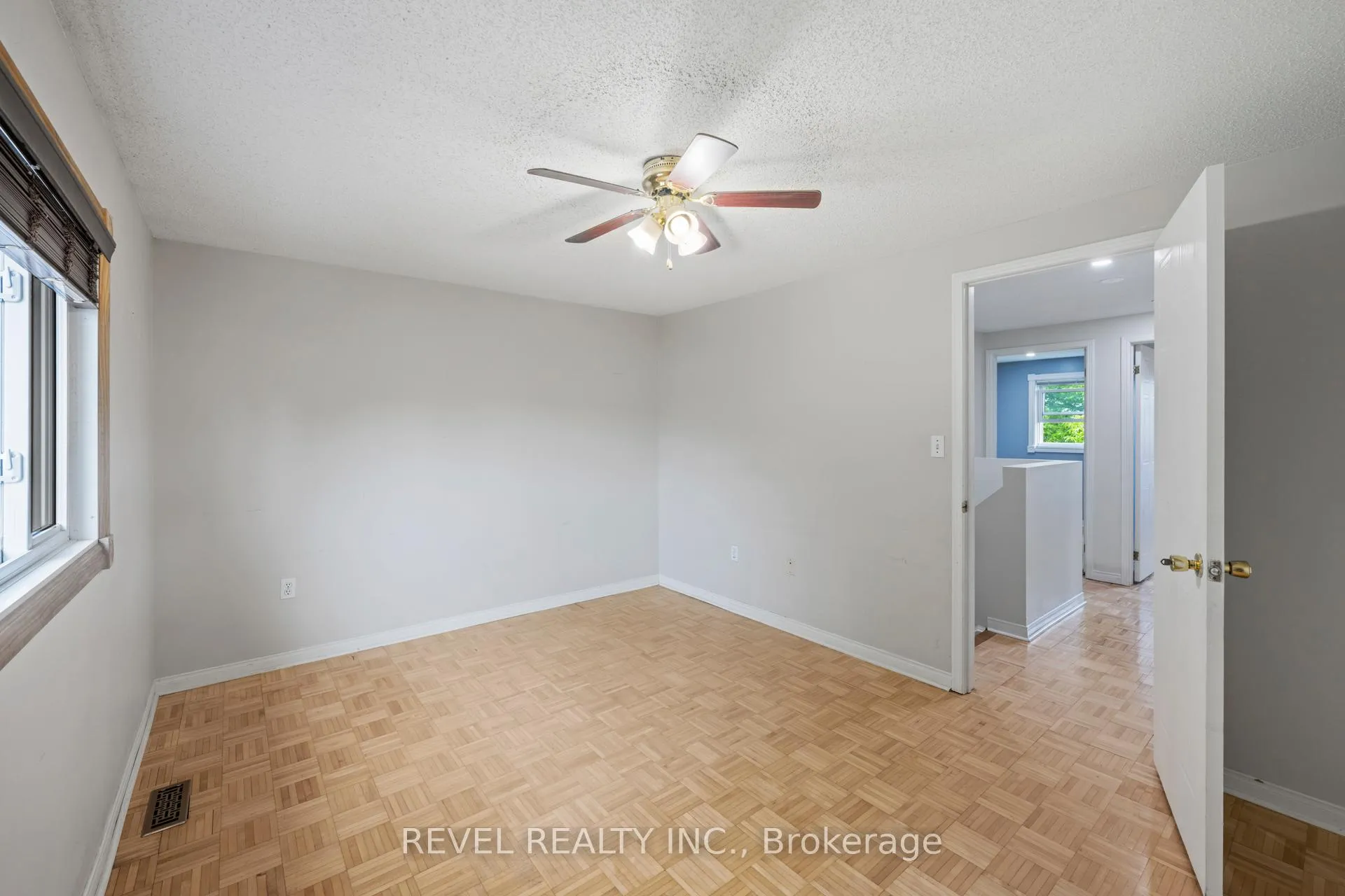 Photo 7 of 574 Mortimer Drive, Cambridge — HOMEH