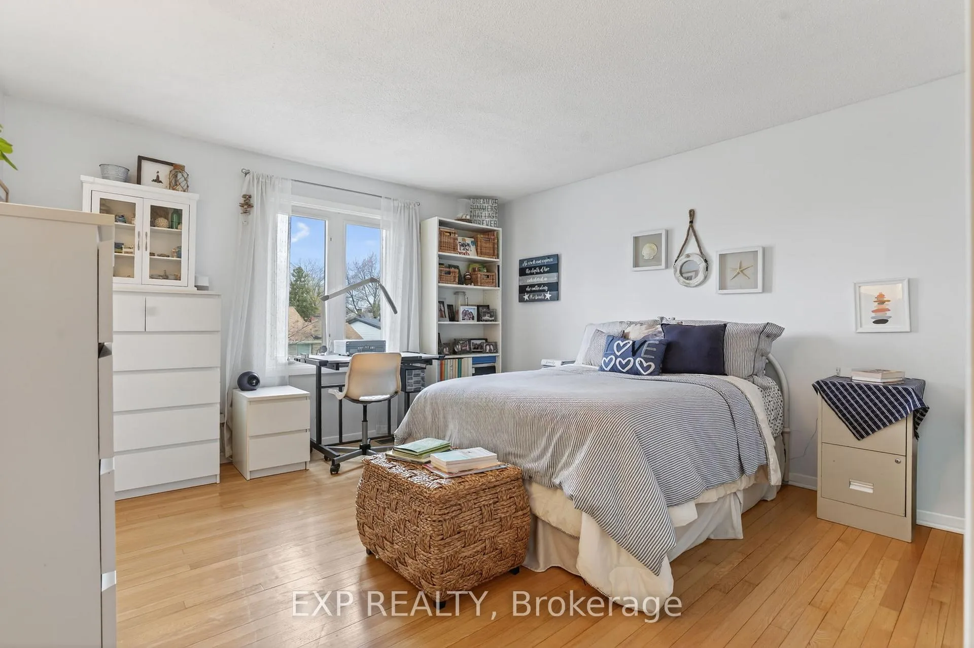Photo 18 of 652 Glenhurst Crescent, Ottawa, Beacon Hill North — HOMEH