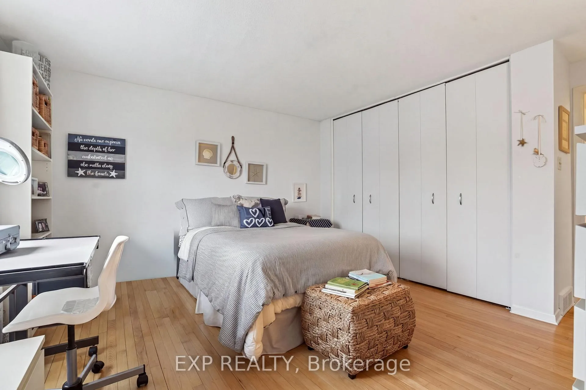 Photo 19 of 652 Glenhurst Crescent, Ottawa, Beacon Hill North — HOMEH