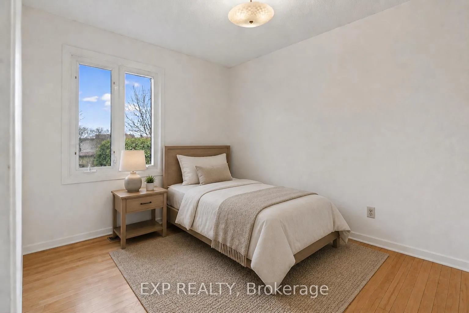 Photo 22 of 652 Glenhurst Crescent, Ottawa, Beacon Hill North — HOMEH