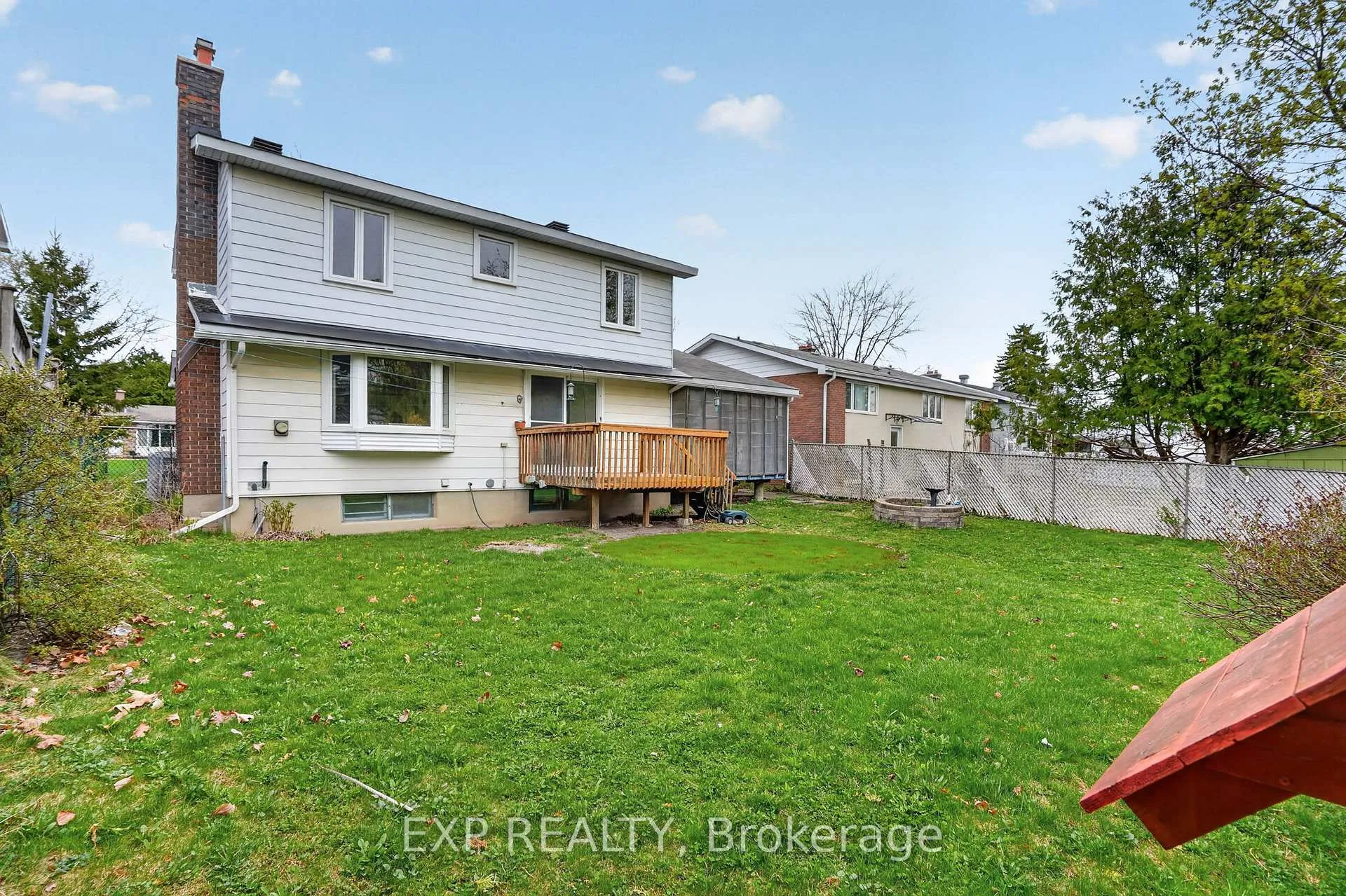 Photo 31 of 652 Glenhurst Crescent, Ottawa, Beacon Hill North — HOMEH