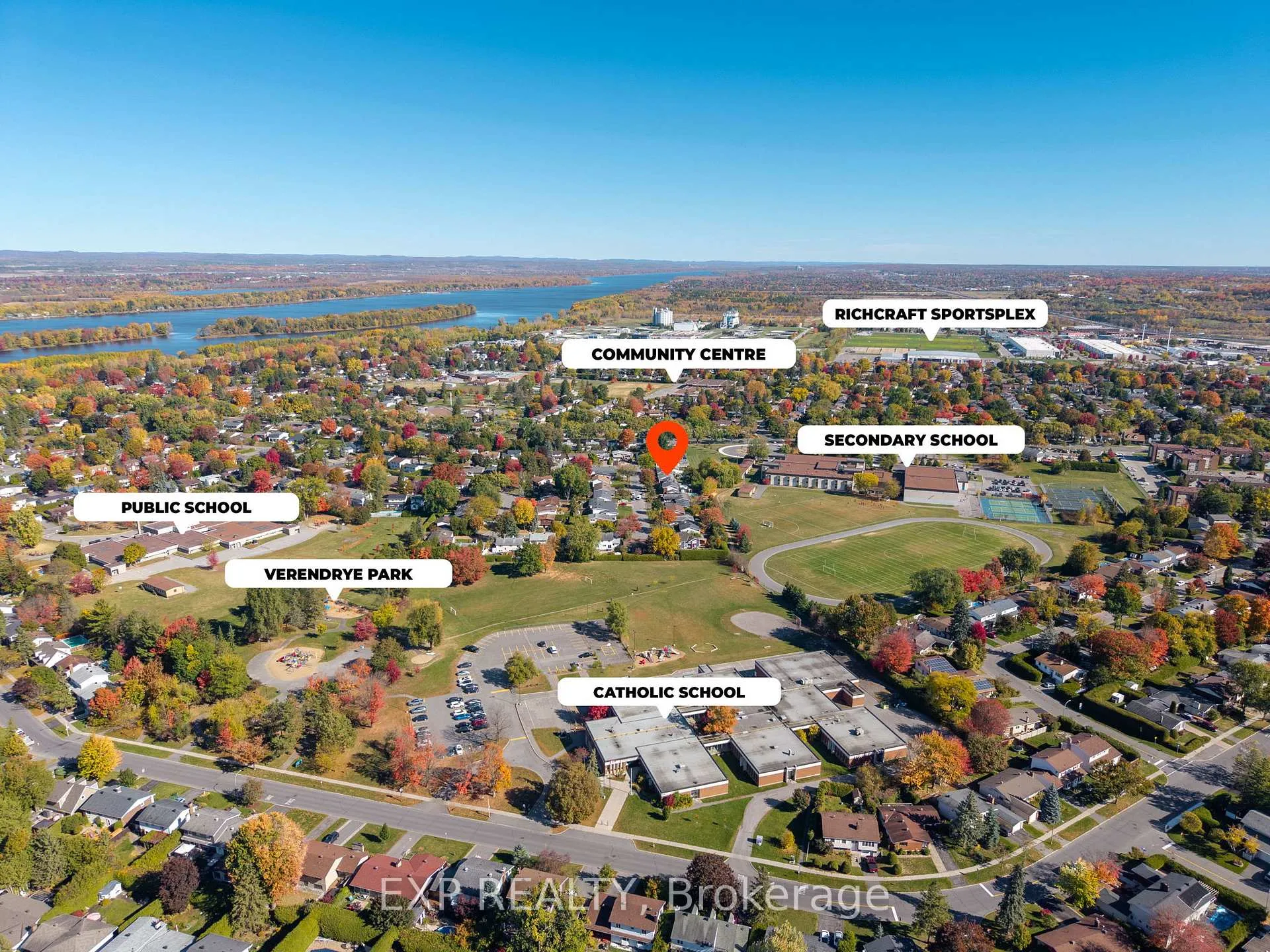 Photo 36 of 652 Glenhurst Crescent, Ottawa, Beacon Hill North — HOMEH