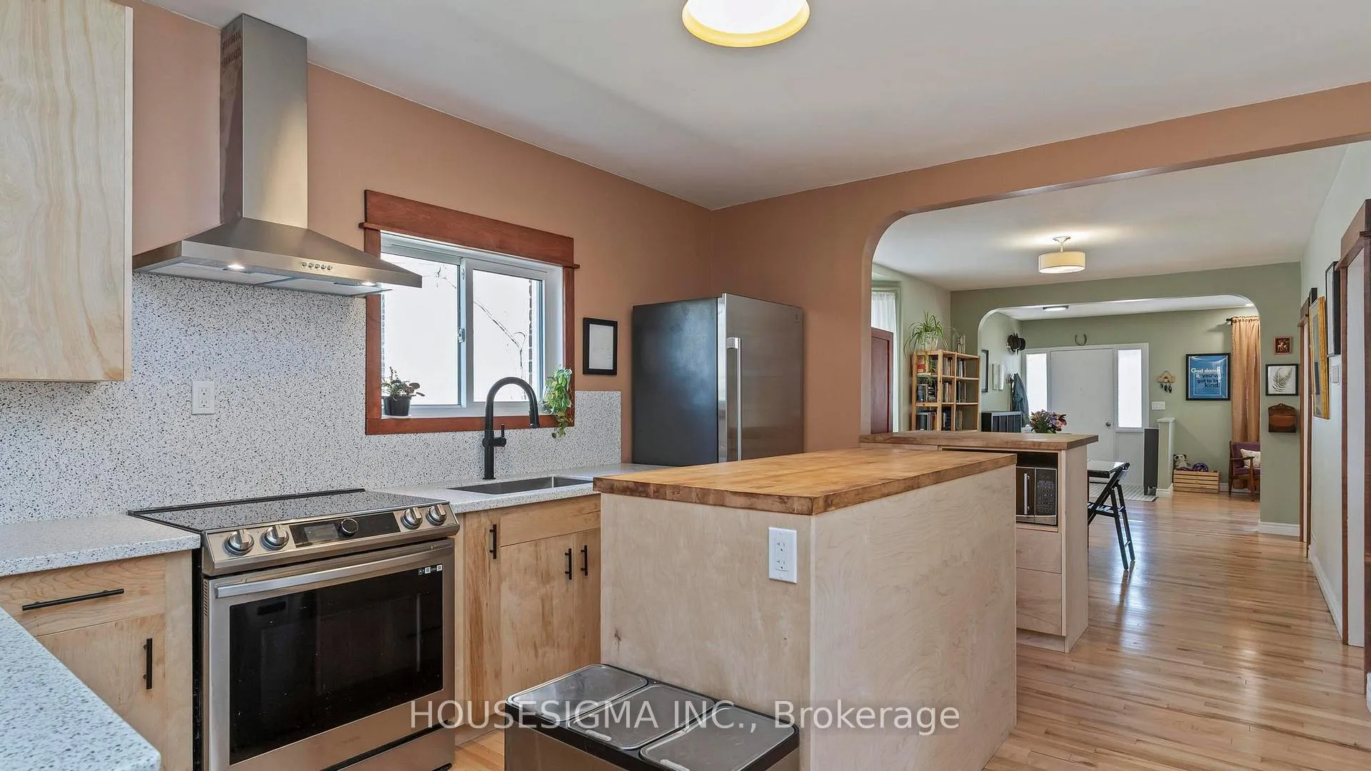 Photo 15 of 189 Colborne Street, London, East K — HOMEH