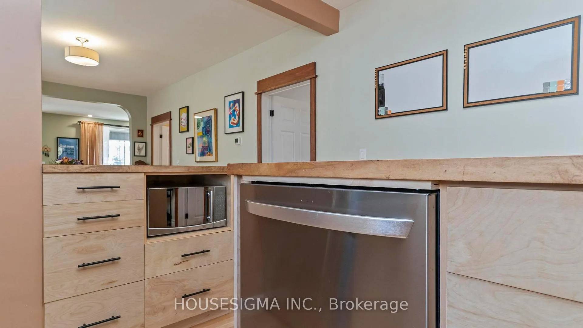 Photo 16 of 189 Colborne Street, London, East K — HOMEH