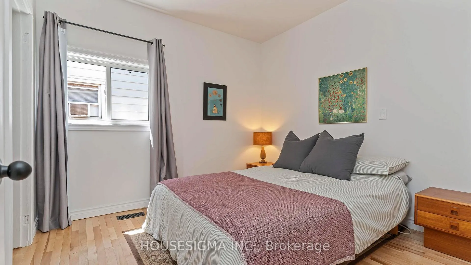 Photo 19 of 189 Colborne Street, London, East K — HOMEH