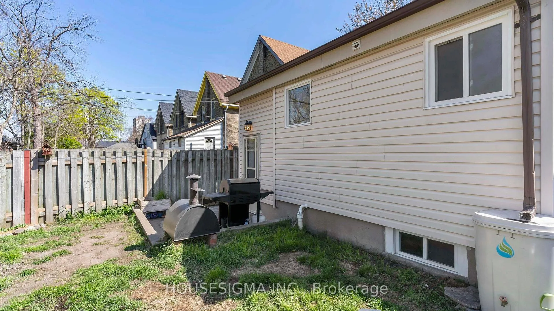 Photo 28 of 189 Colborne Street, London, East K — HOMEH