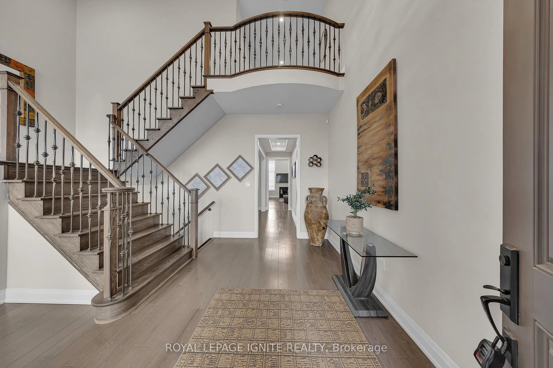 Photo 3 of 398 Frontier Court, Pickering, Rosebank — HOMEH