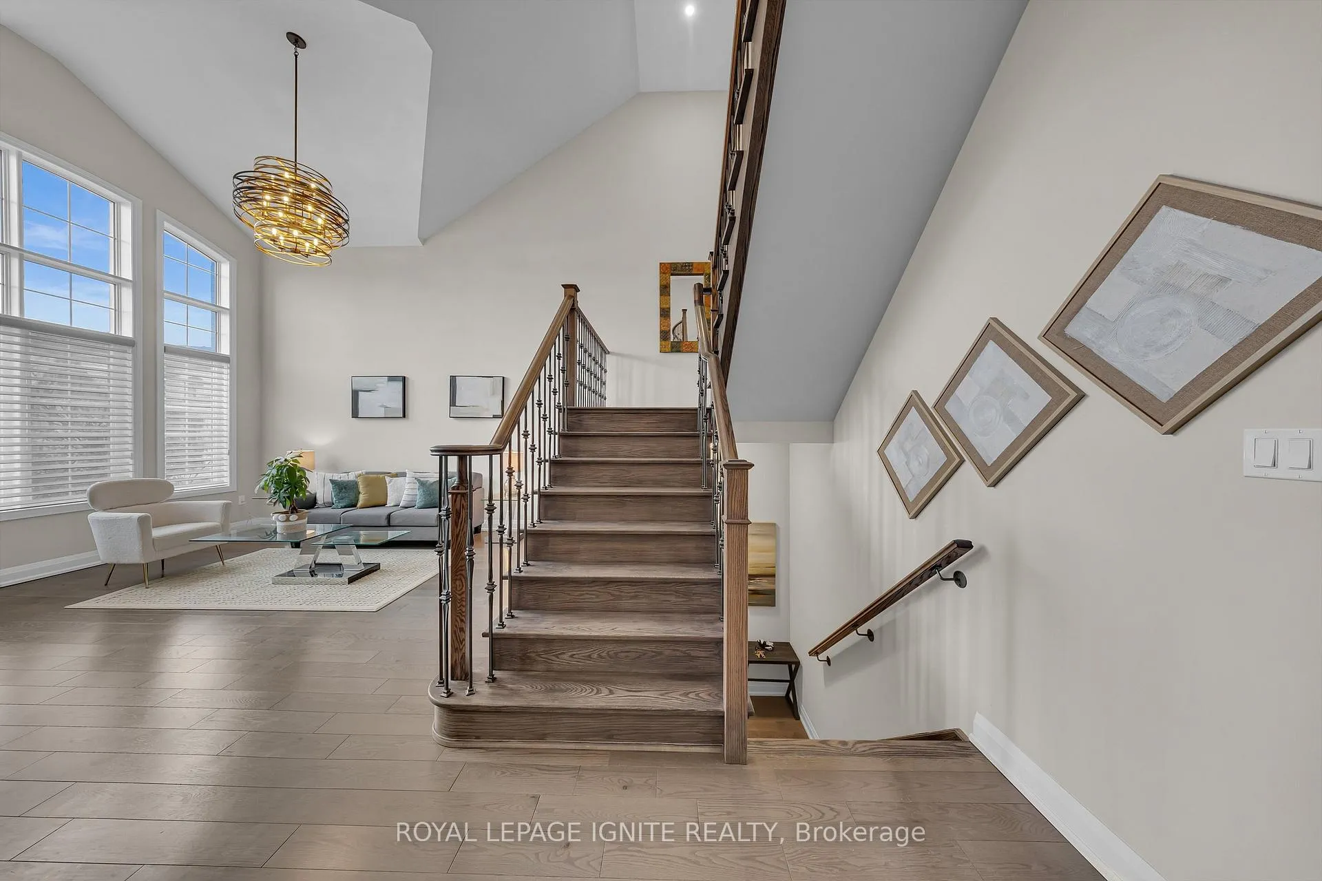 Photo 4 of 398 Frontier Court, Pickering, Rosebank — HOMEH