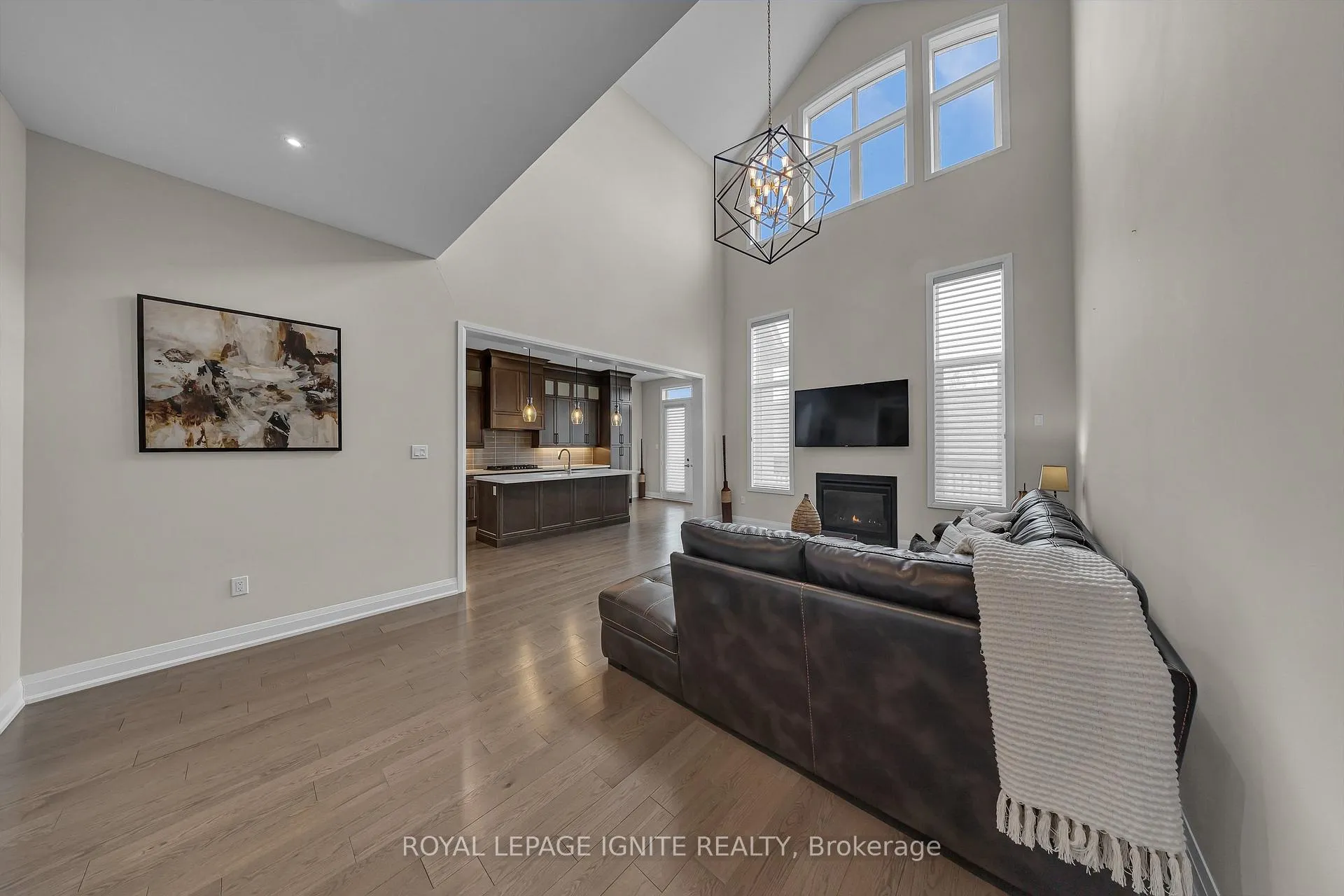 Photo 9 of 398 Frontier Court, Pickering, Rosebank — HOMEH