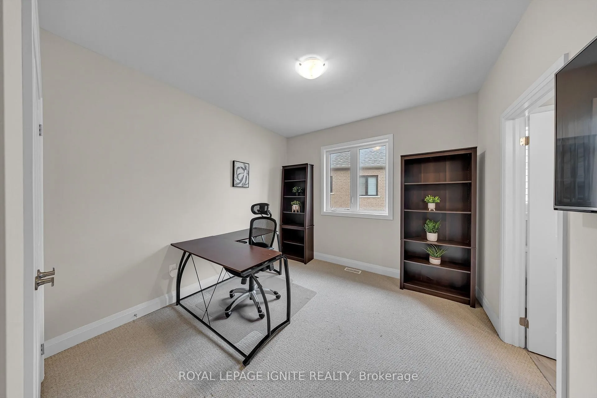 Photo 32 of 398 Frontier Court, Pickering, Rosebank — HOMEH