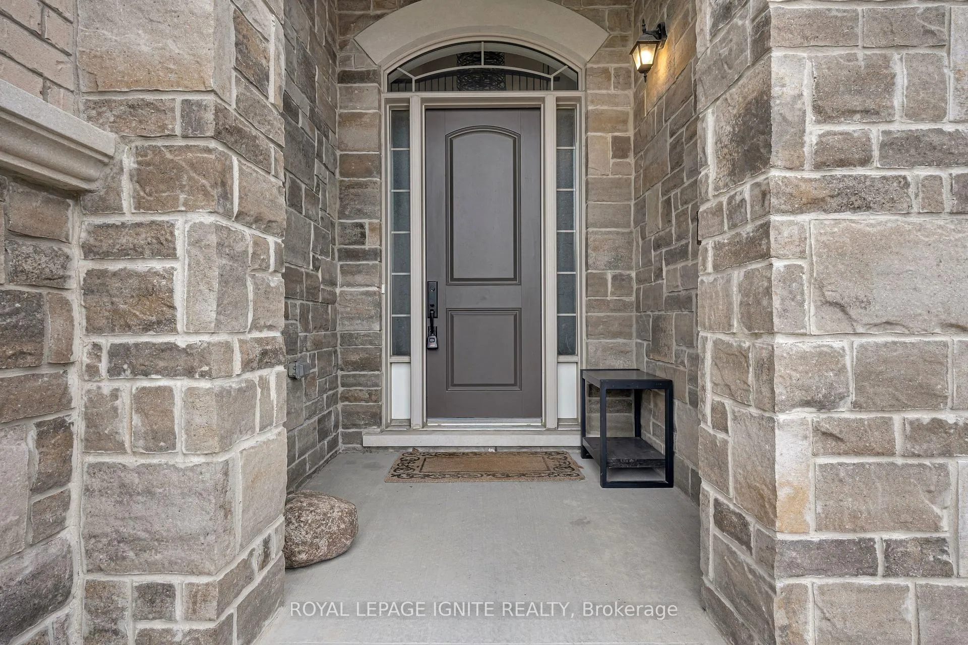 Photo 44 of 398 Frontier Court, Pickering, Rosebank — HOMEH