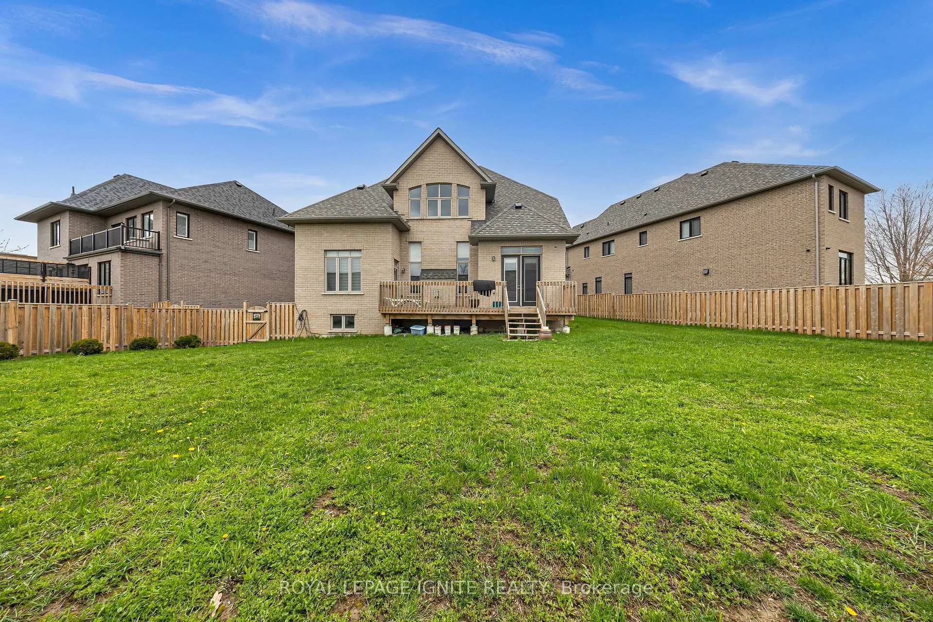 Photo 48 of 398 Frontier Court, Pickering, Rosebank — HOMEH