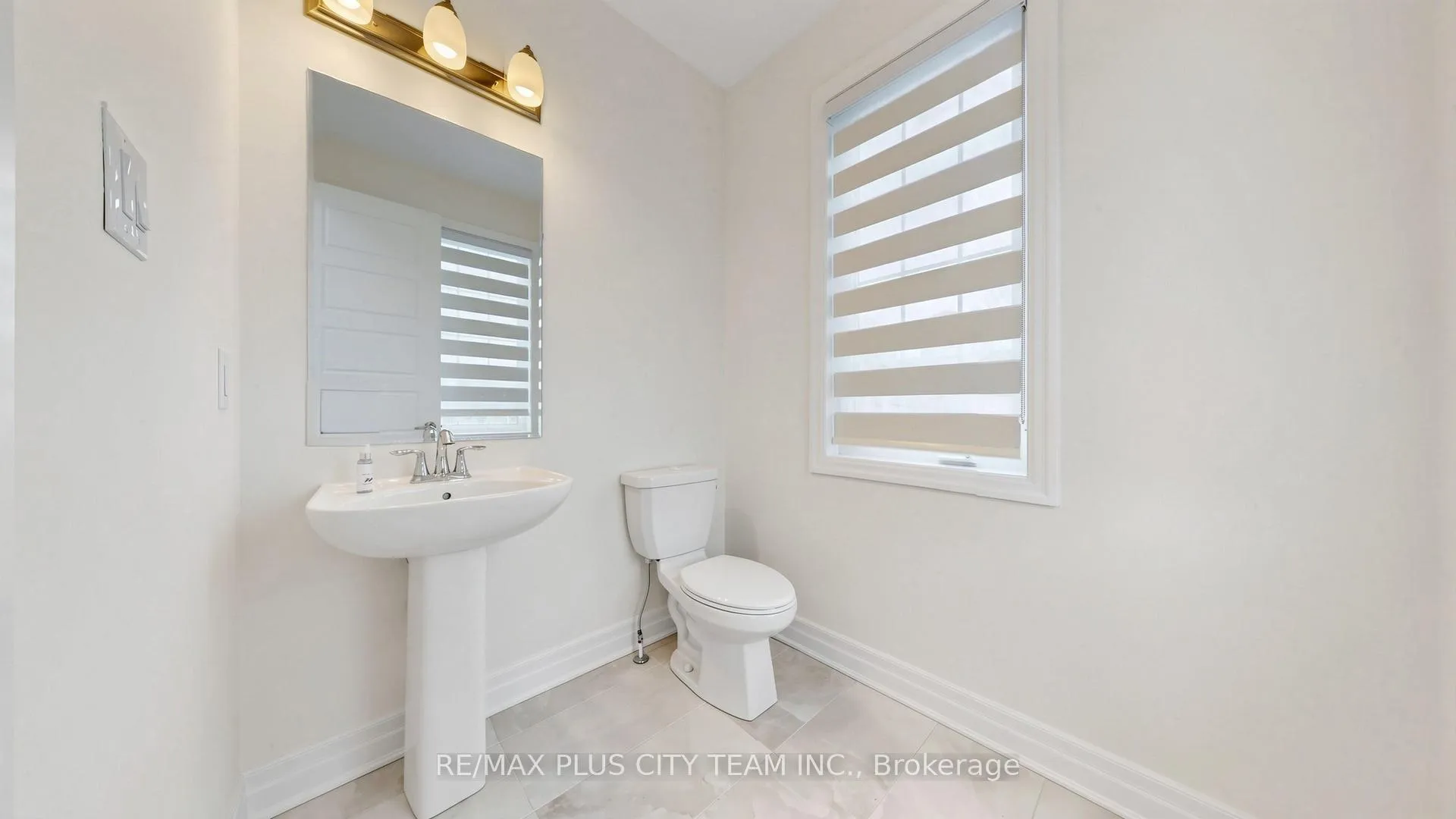 Photo 17 of 1 George Roman Avenue, Markham, Rural Markham — HOMEH
