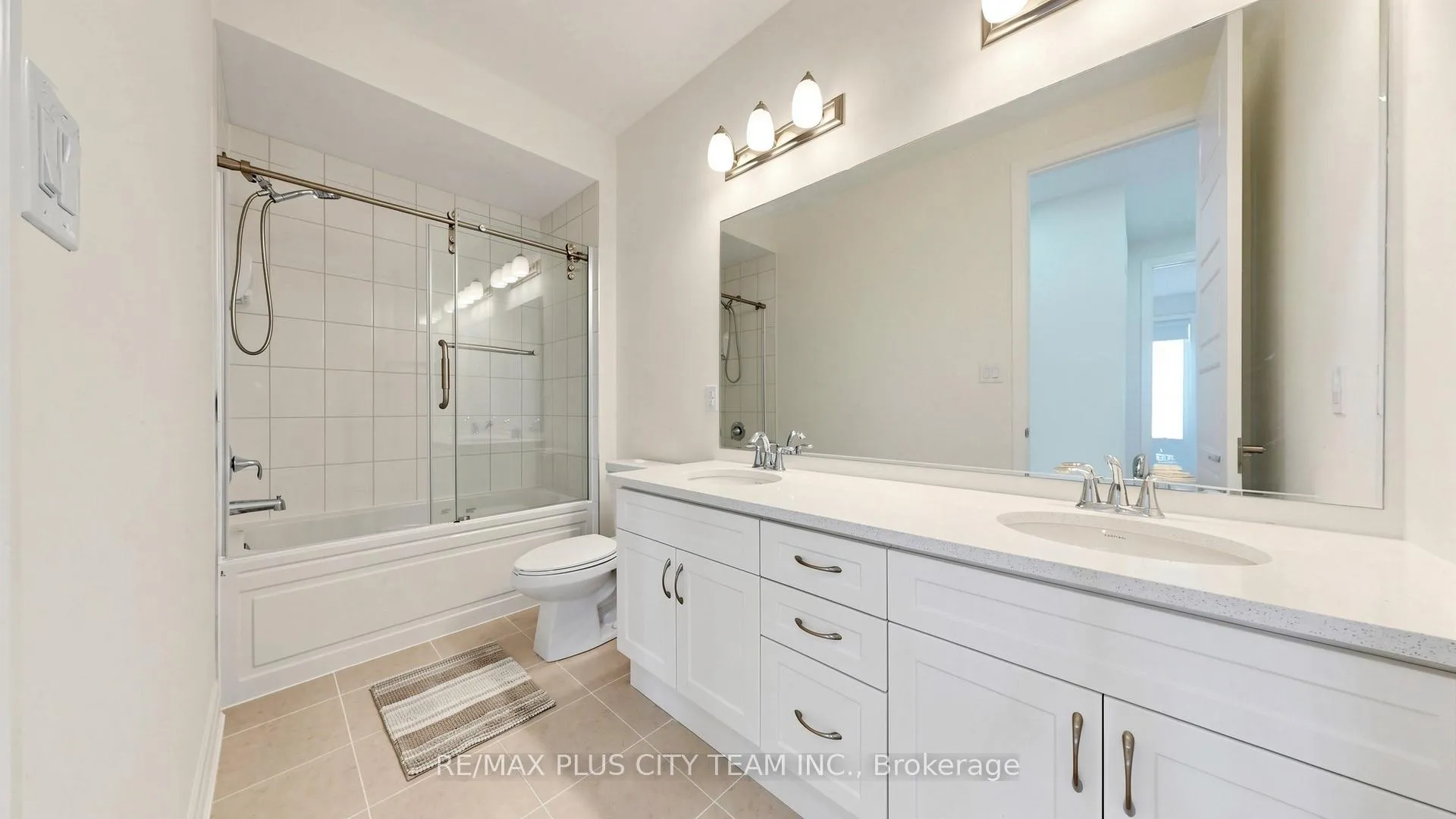 Photo 26 of 1 George Roman Avenue, Markham, Rural Markham — HOMEH