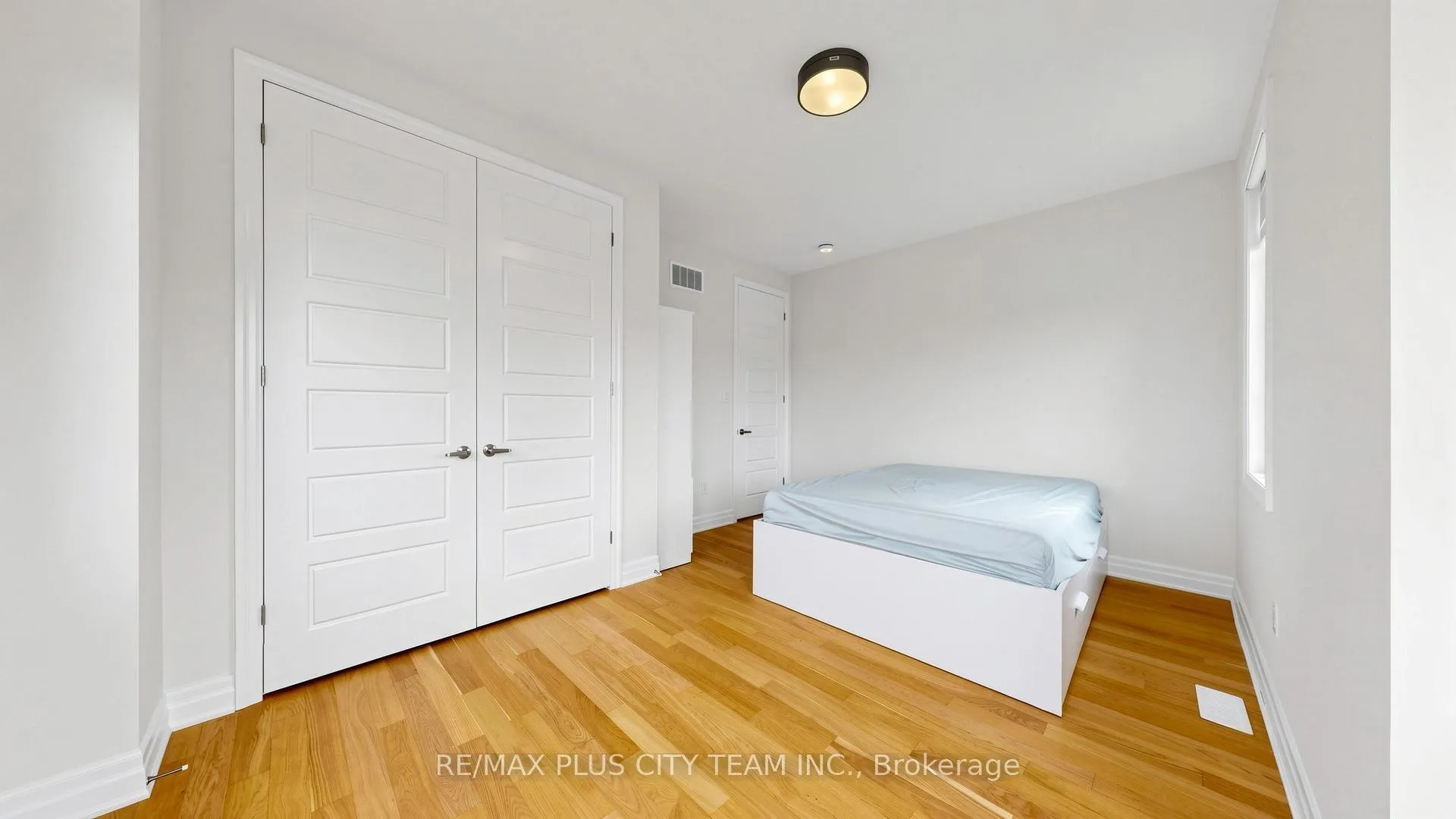 Photo 28 of 1 George Roman Avenue, Markham, Rural Markham — HOMEH