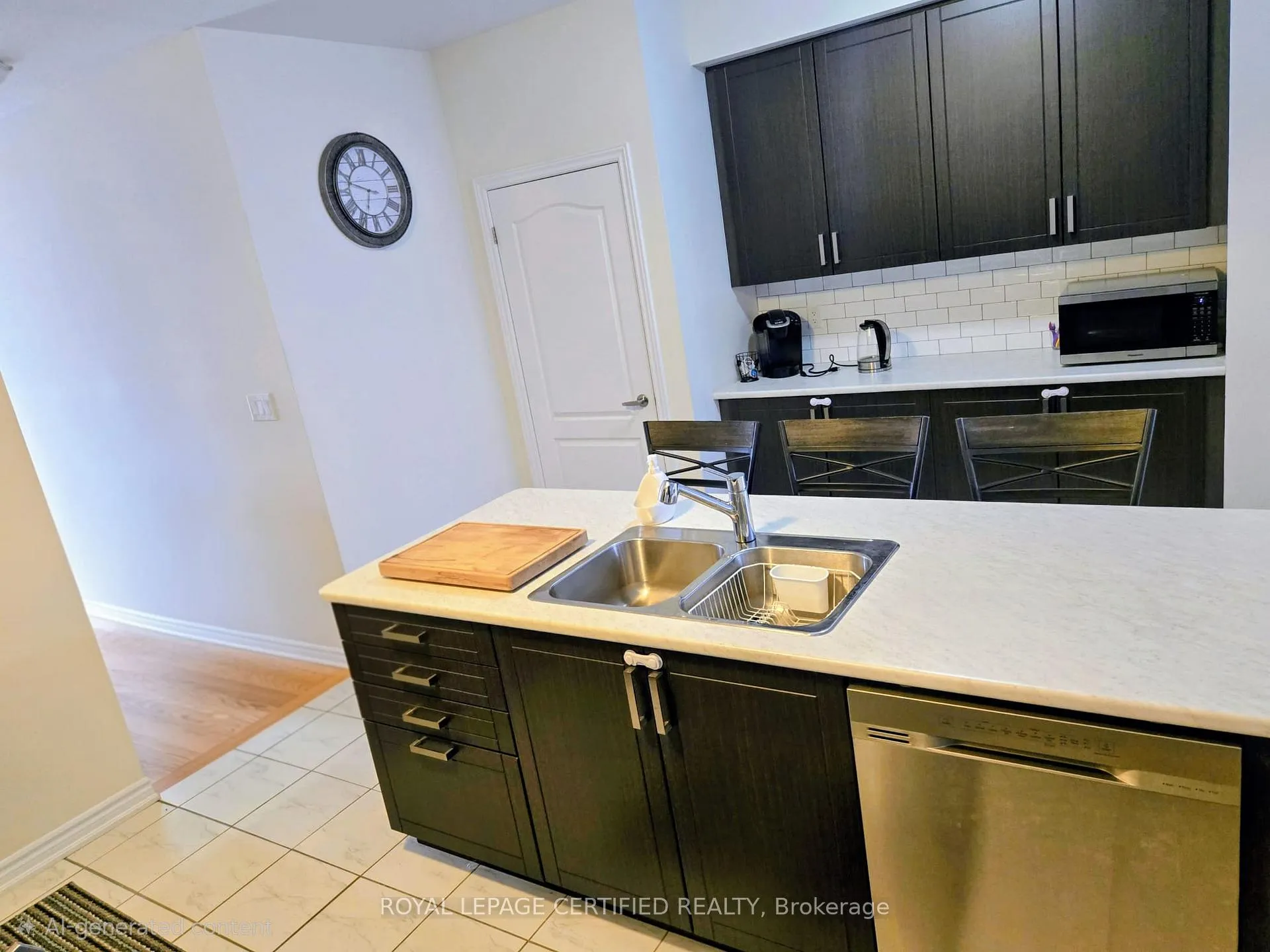 Photo 9 of 54 Lillian Way, Haldimand — HOMEH