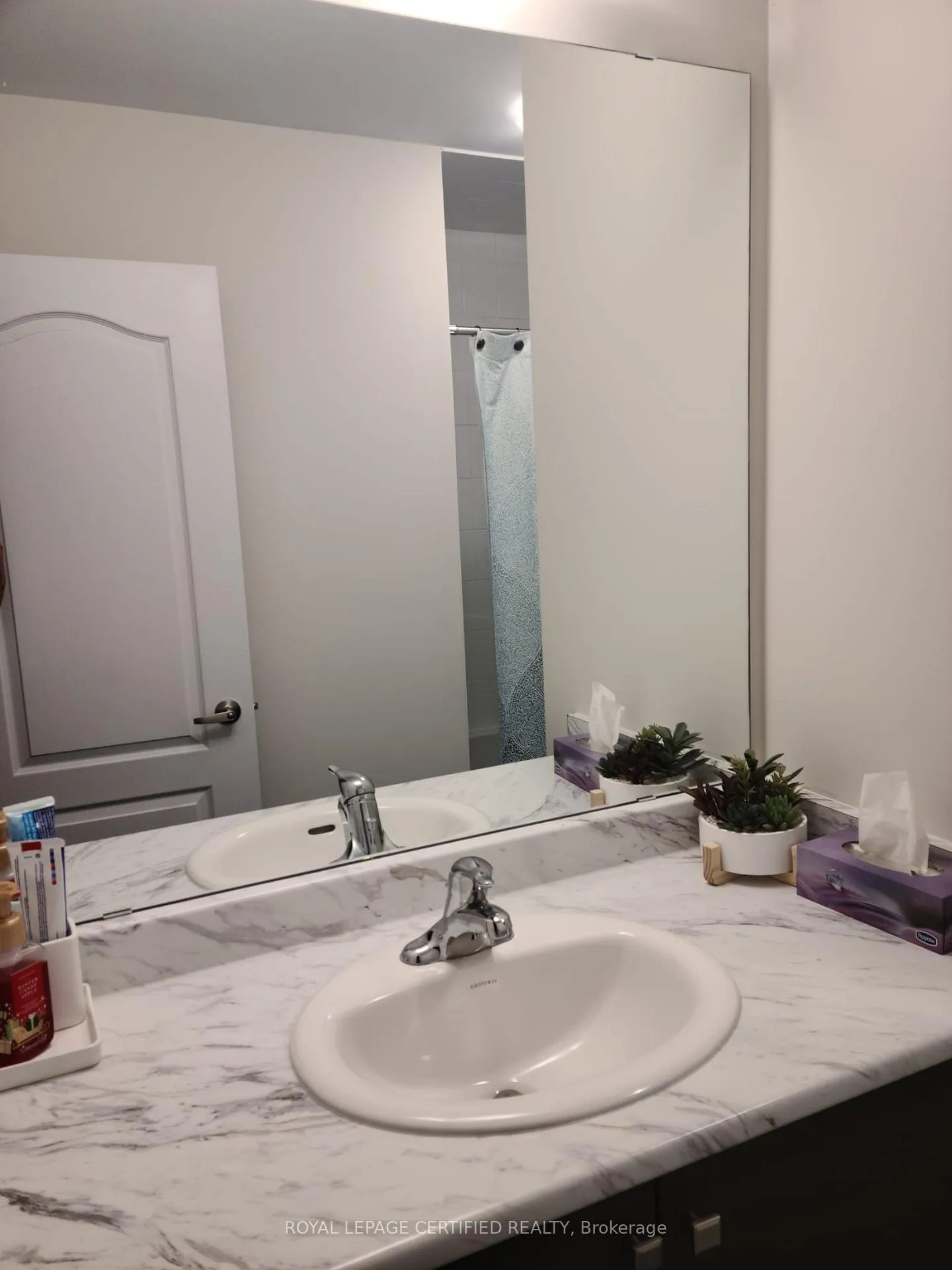 Photo 12 of 54 Lillian Way, Haldimand — HOMEH