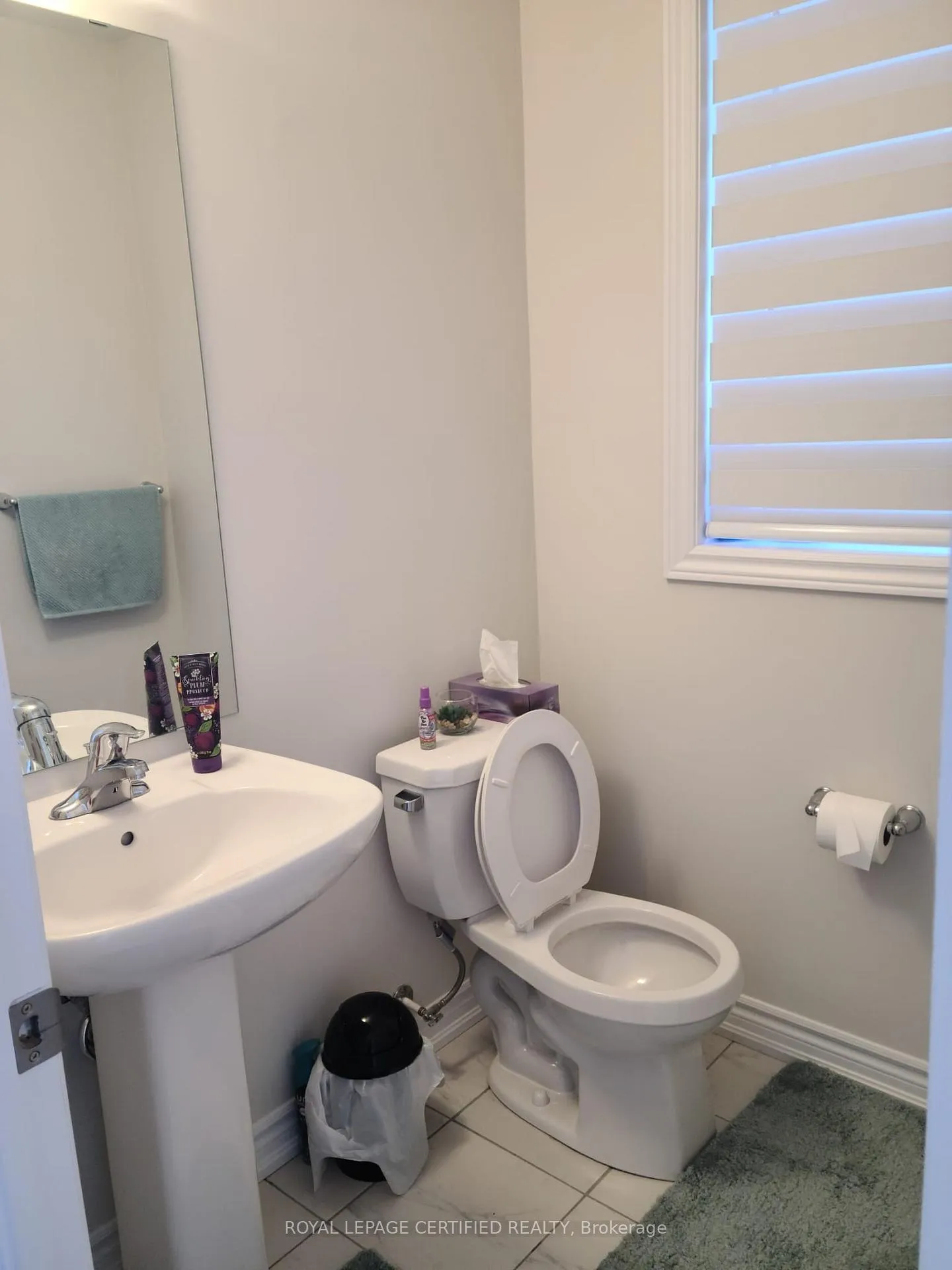 Photo 13 of 54 Lillian Way, Haldimand — HOMEH