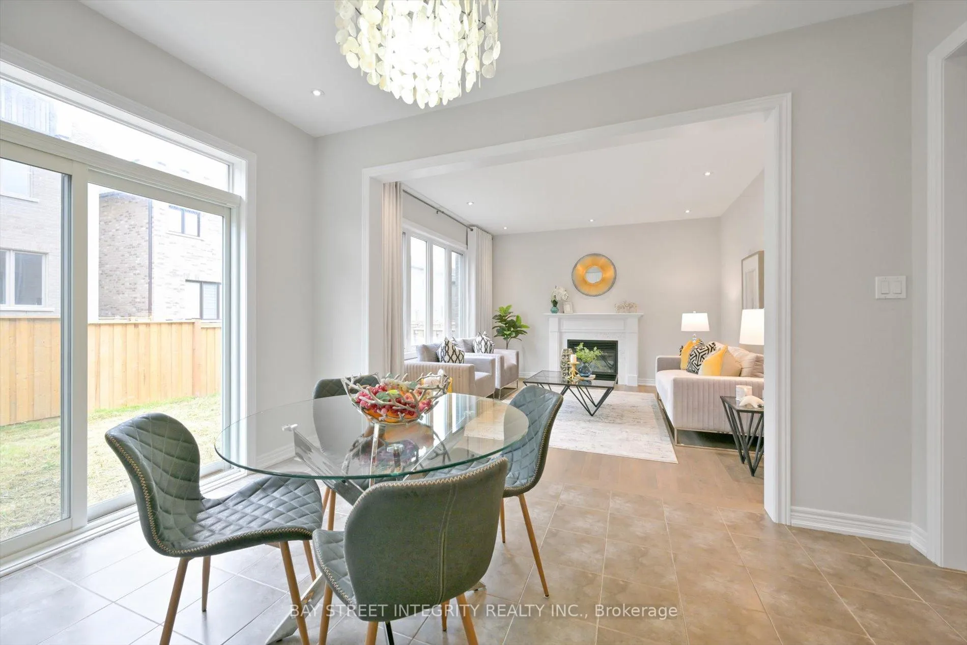 Photo 16 of 99 Greenspire Avenue, Markham, Wismer — HOMEH