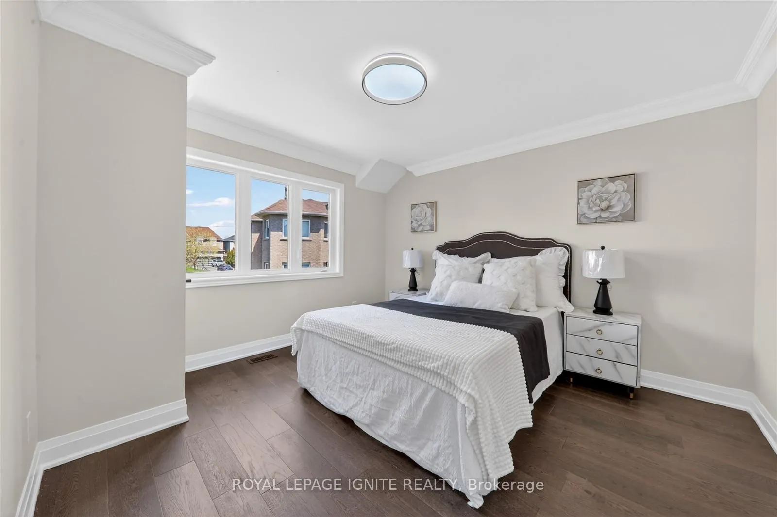 Photo 23 of Unit 6, 1741 Fairport Road, Pickering, Dunbarton — HOMEH
