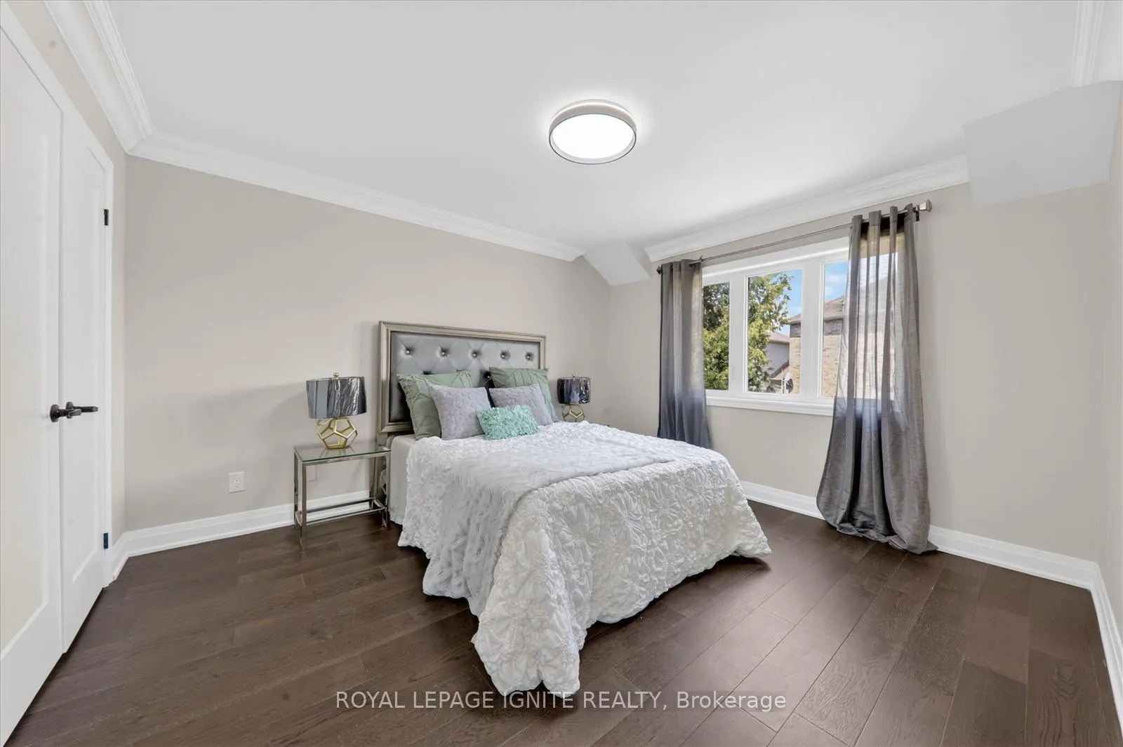 Photo 27 of Unit 6, 1741 Fairport Road, Pickering, Dunbarton — HOMEH